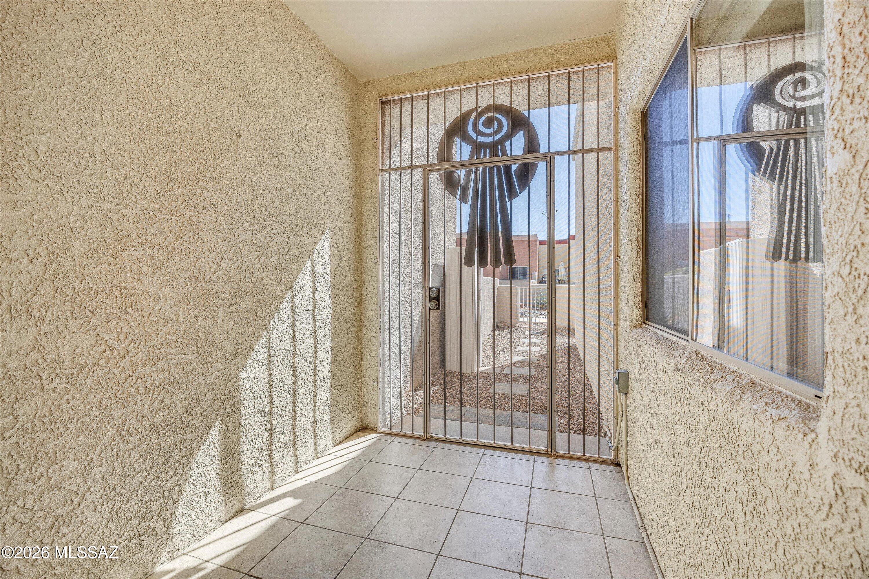 La Esperanza Town Homes (1-26) - Residential