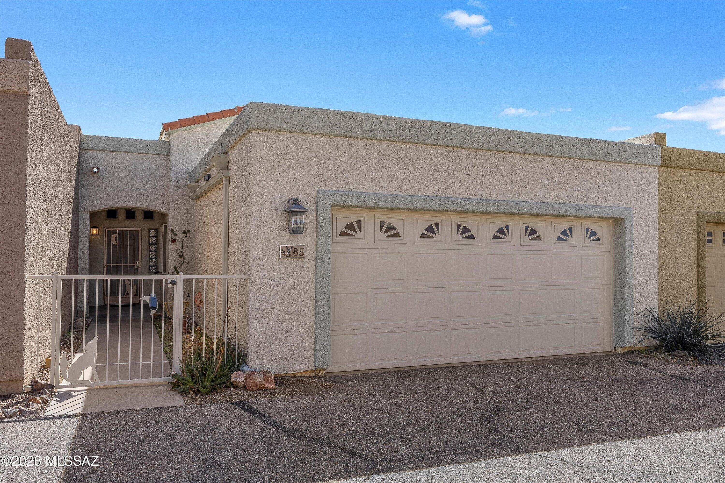La Esperanza Town Homes (1-26) - Residential