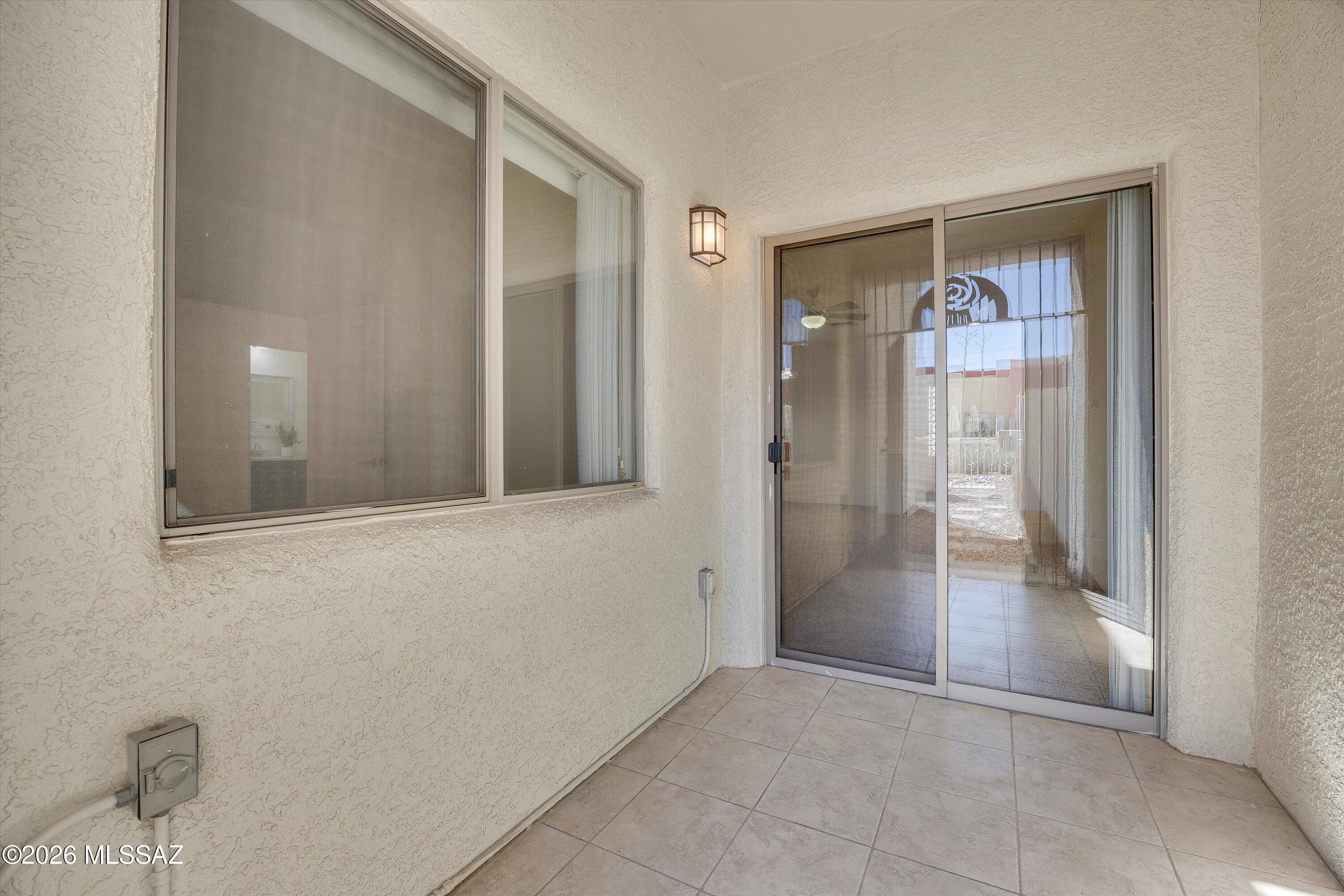 La Esperanza Town Homes (1-26) - Residential