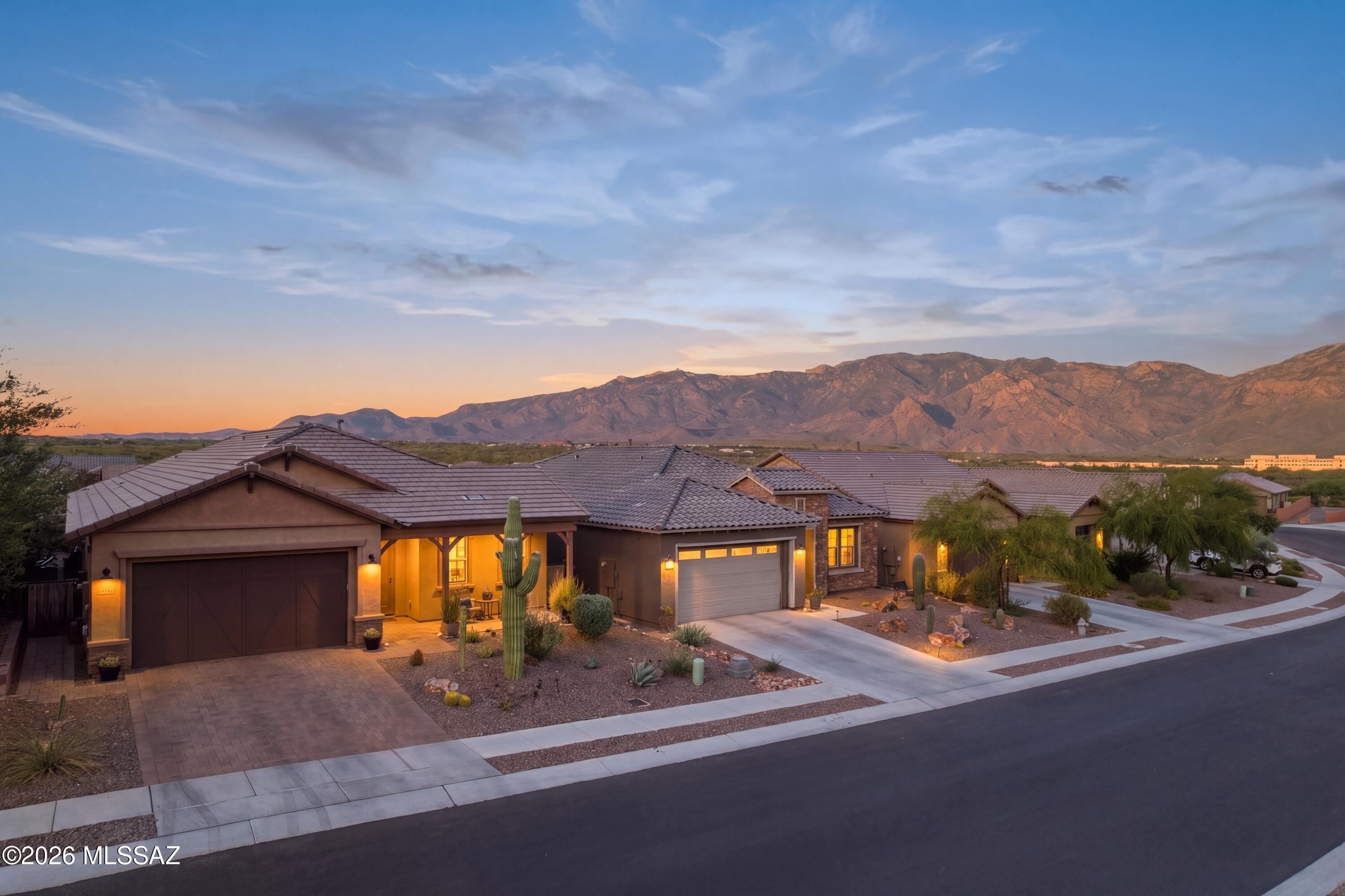 Rancho Vistoso Valley Vista - Residential