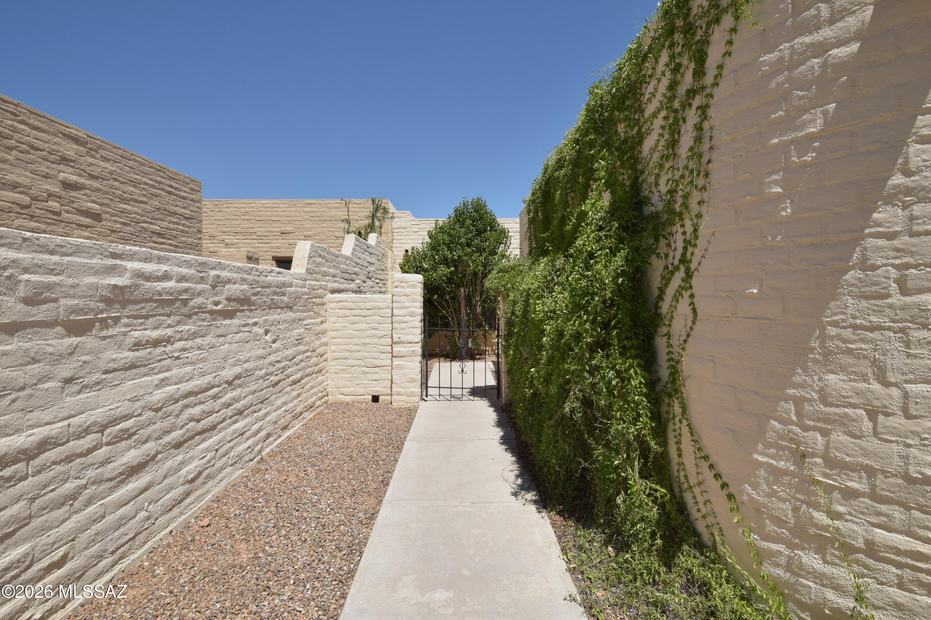 Sunrise Presidio Townhomes (1-297) - Residential Lease
