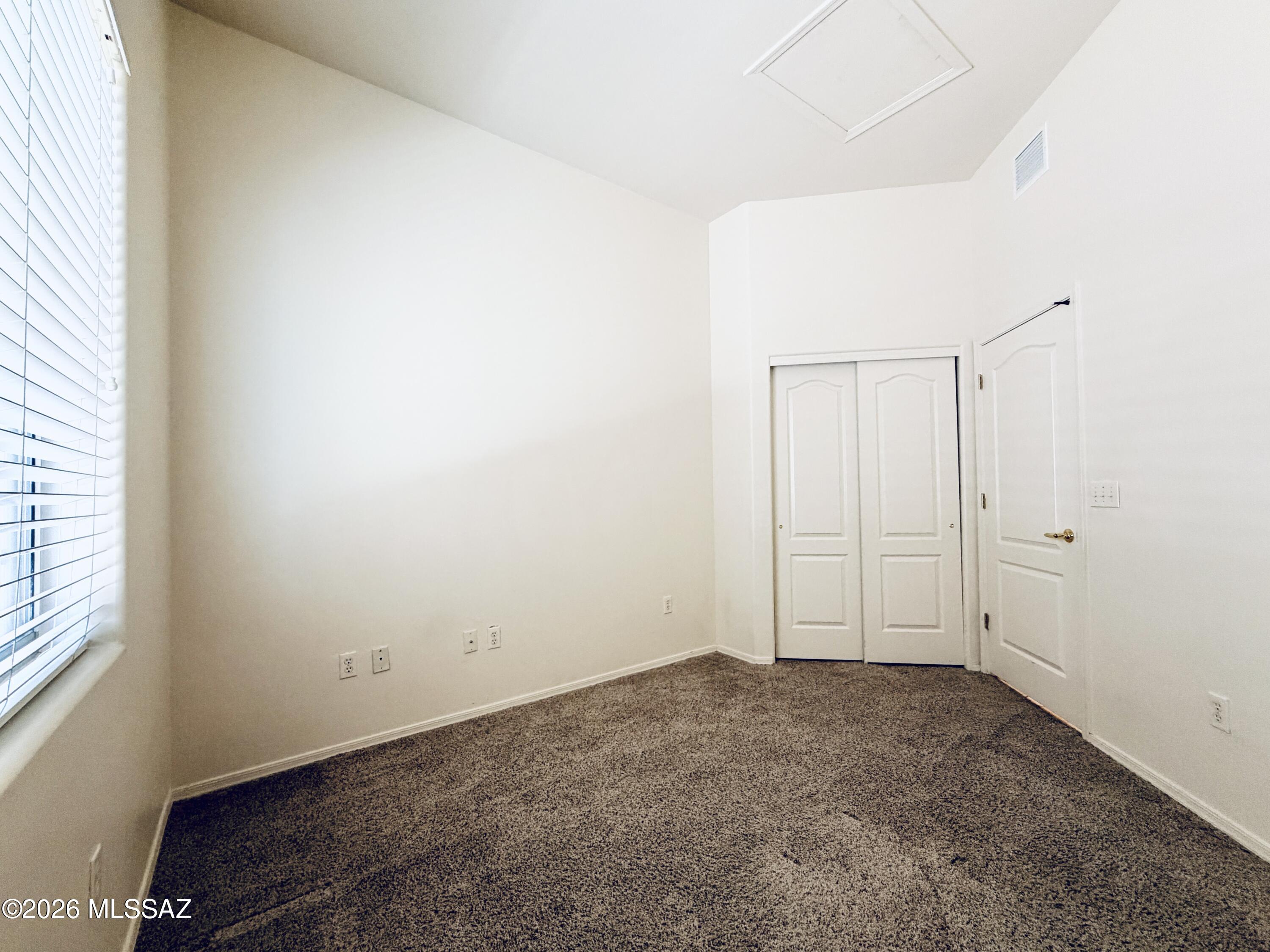 Riverside Crossing (1-133) - Residential Lease