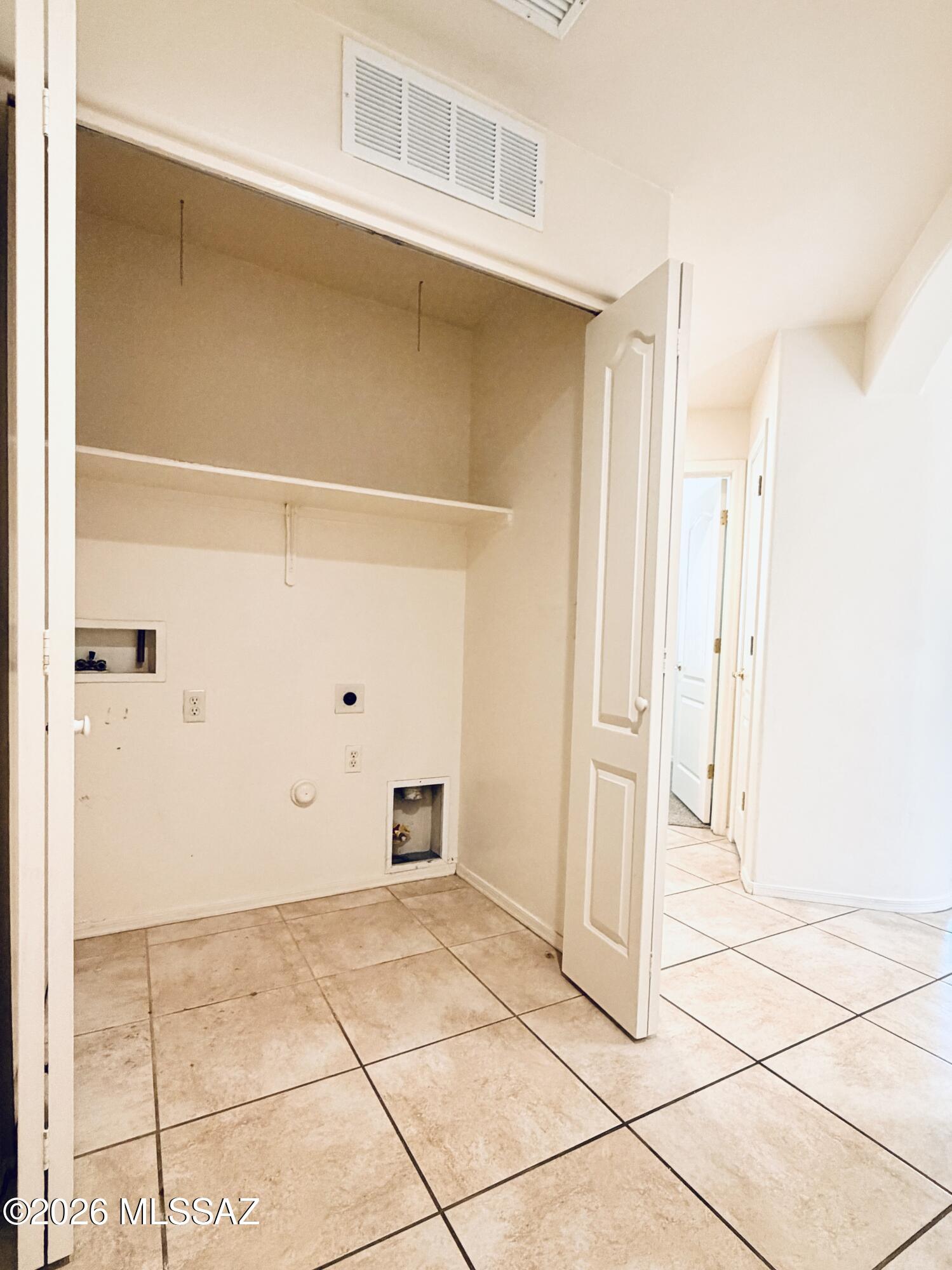 Riverside Crossing (1-133) - Residential Lease