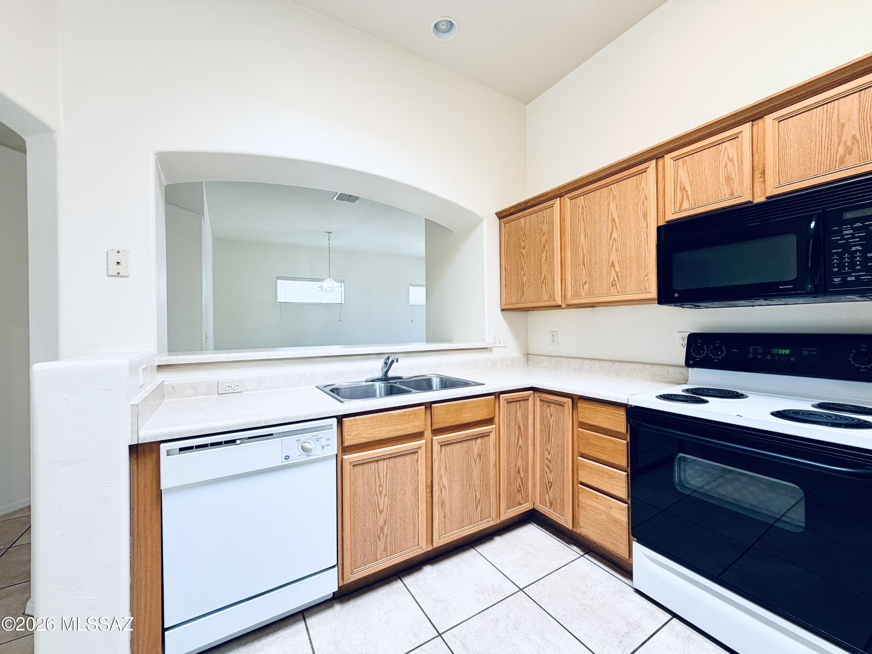 Riverside Crossing (1-133) - Residential Lease