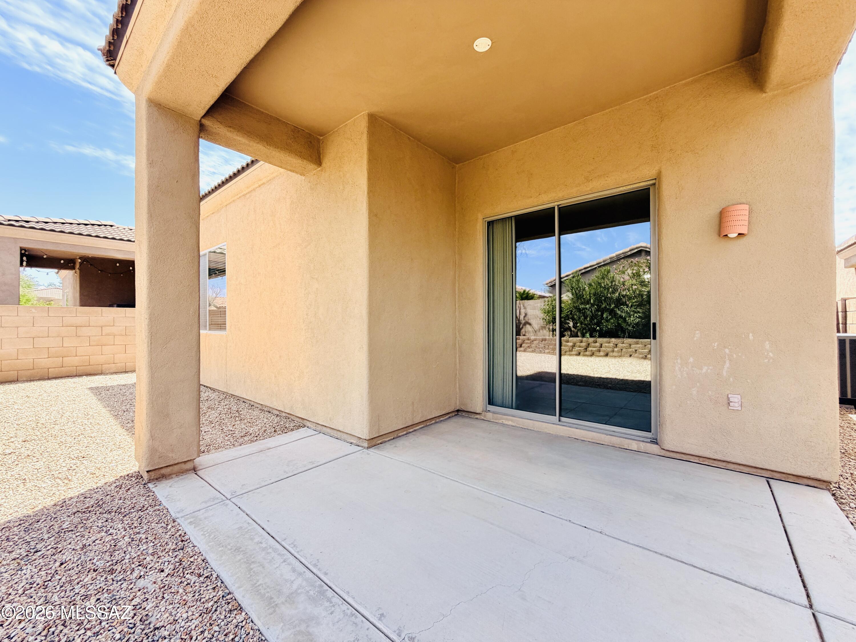 Riverside Crossing (1-133) - Residential Lease