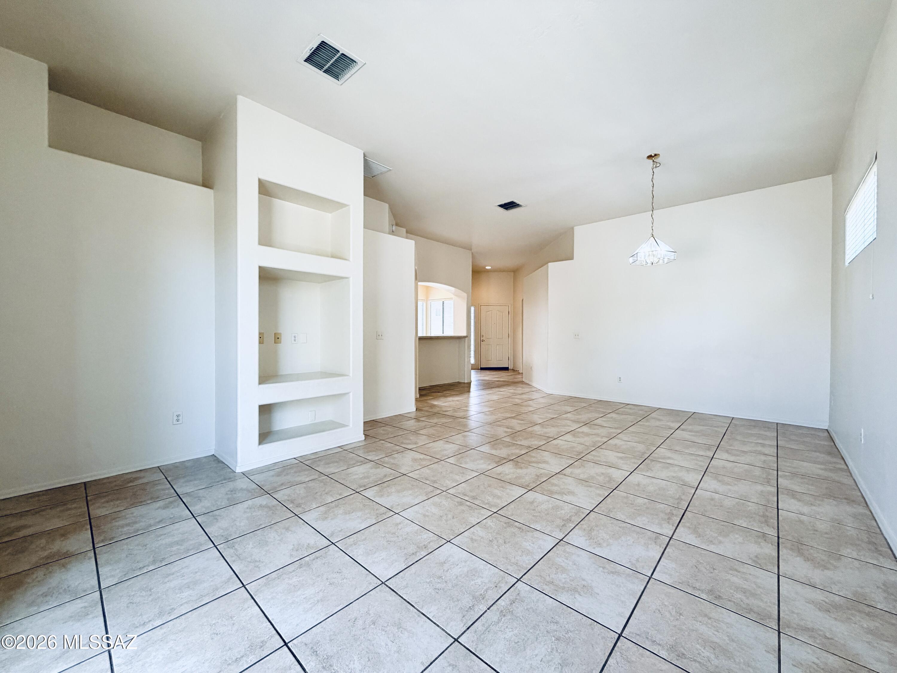 Riverside Crossing (1-133) - Residential Lease