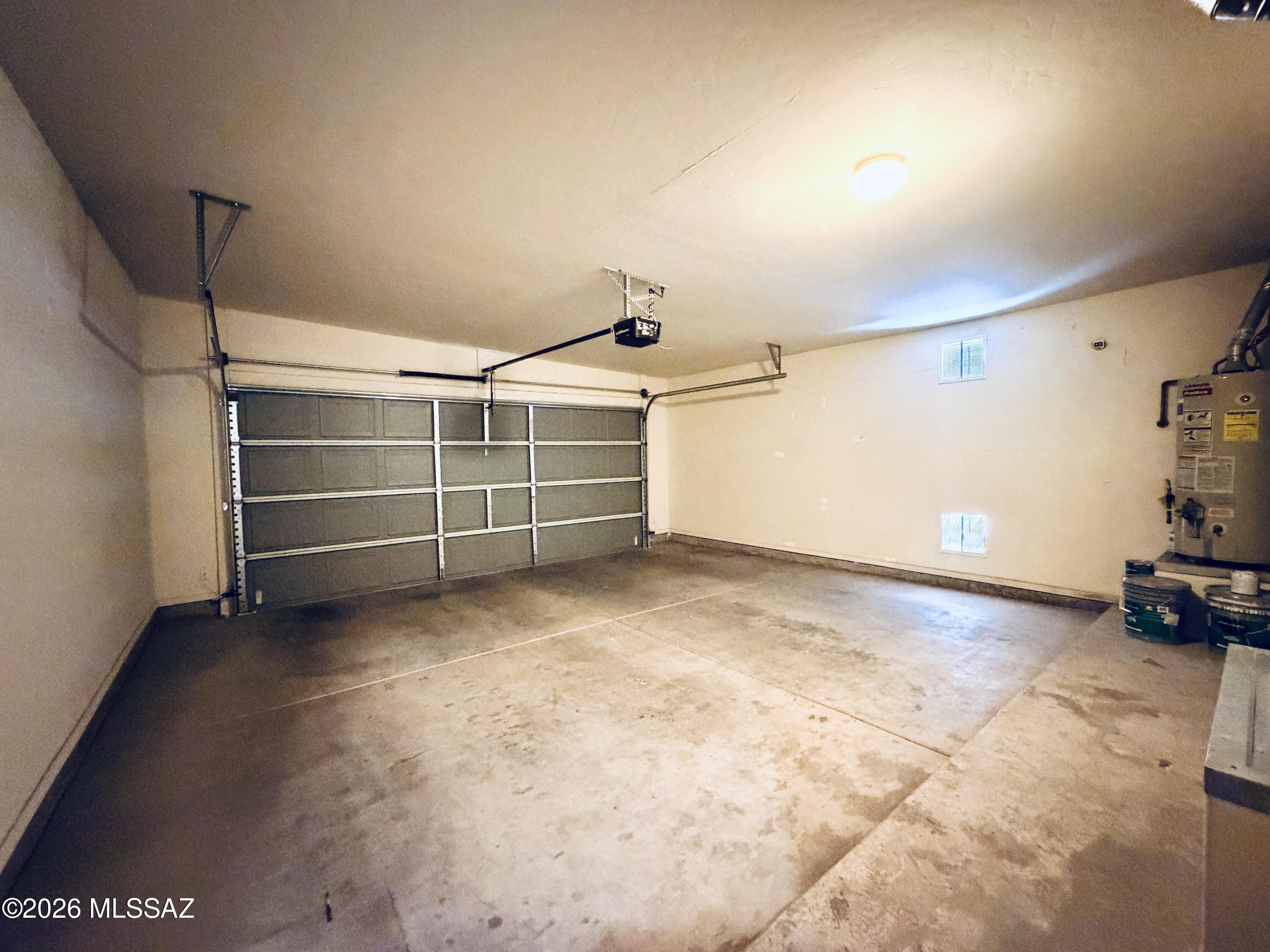 Riverside Crossing (1-133) - Residential Lease