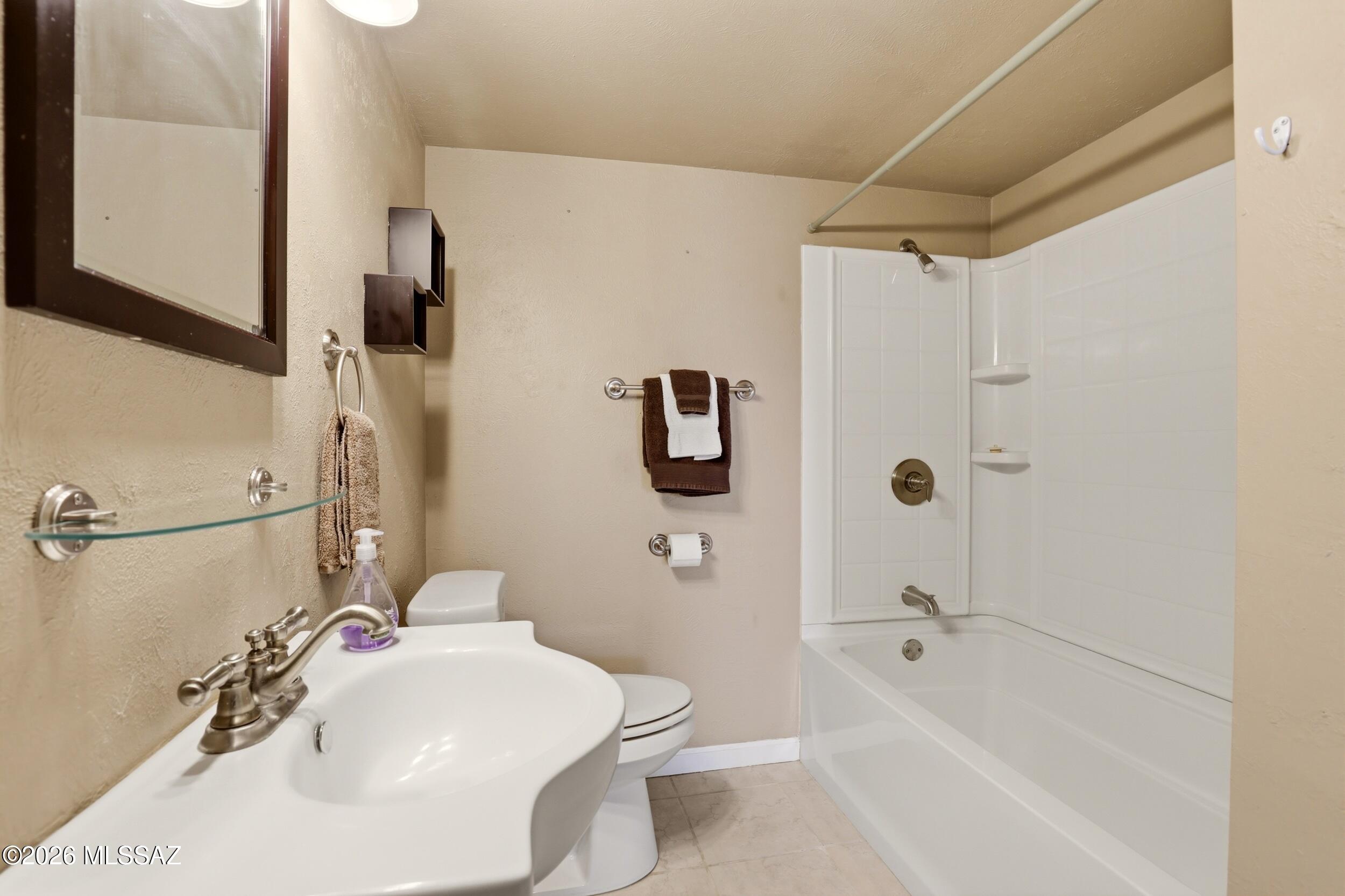 Las Colinas Condominiums - Residential
