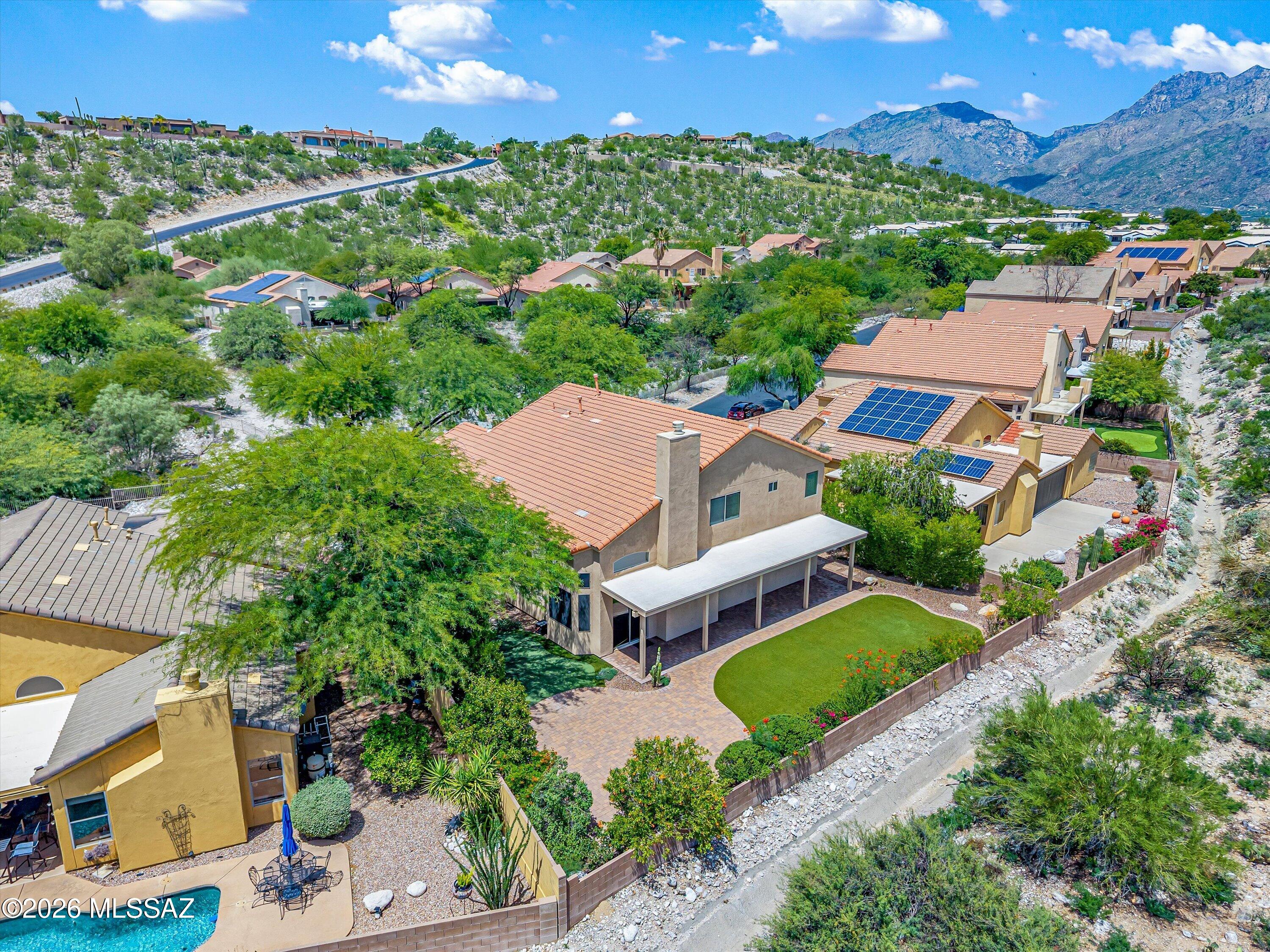 Sabino Mountain (1-290) - Residential