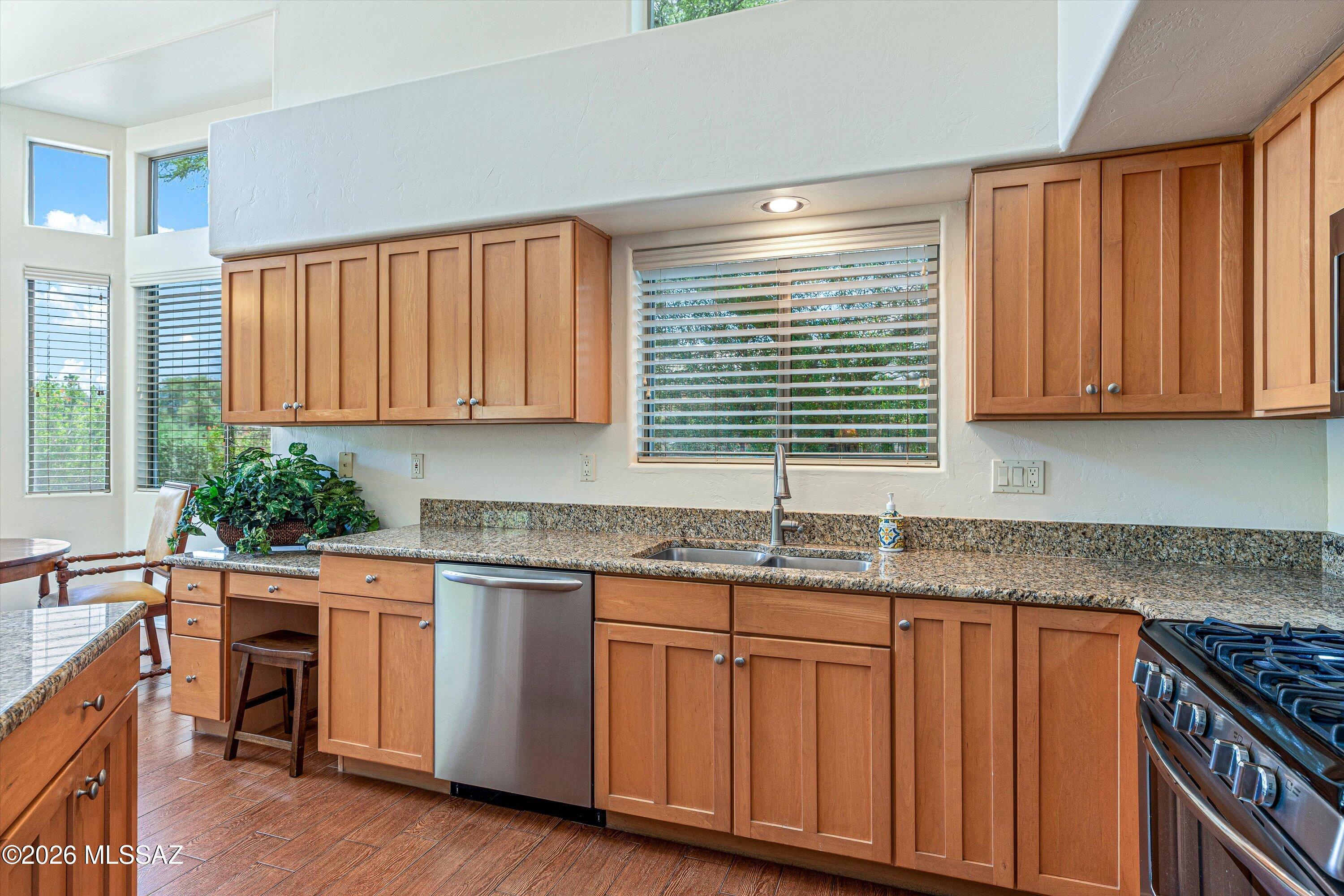 Sabino Mountain (1-290) - Residential