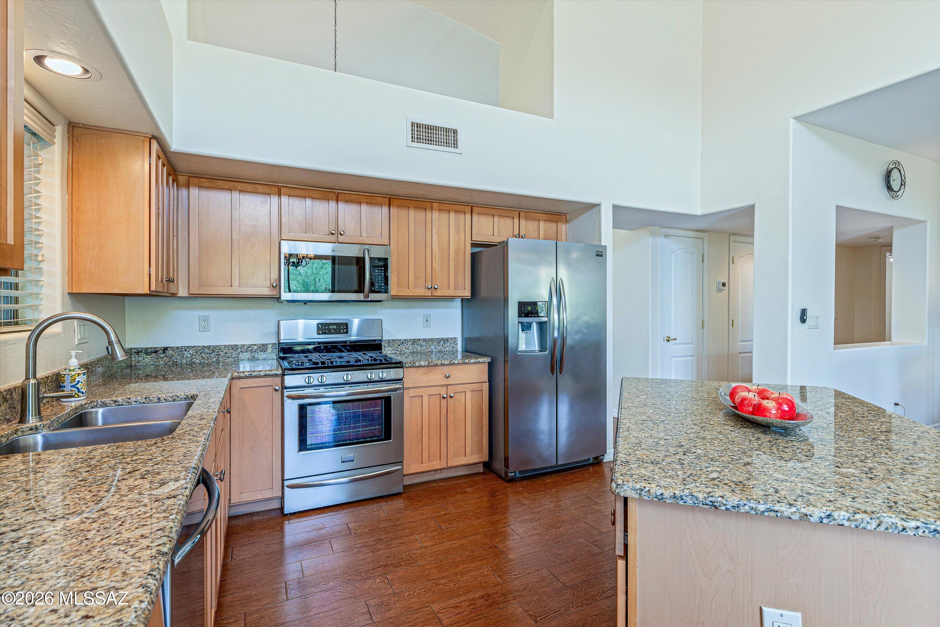 Sabino Mountain (1-290) - Residential