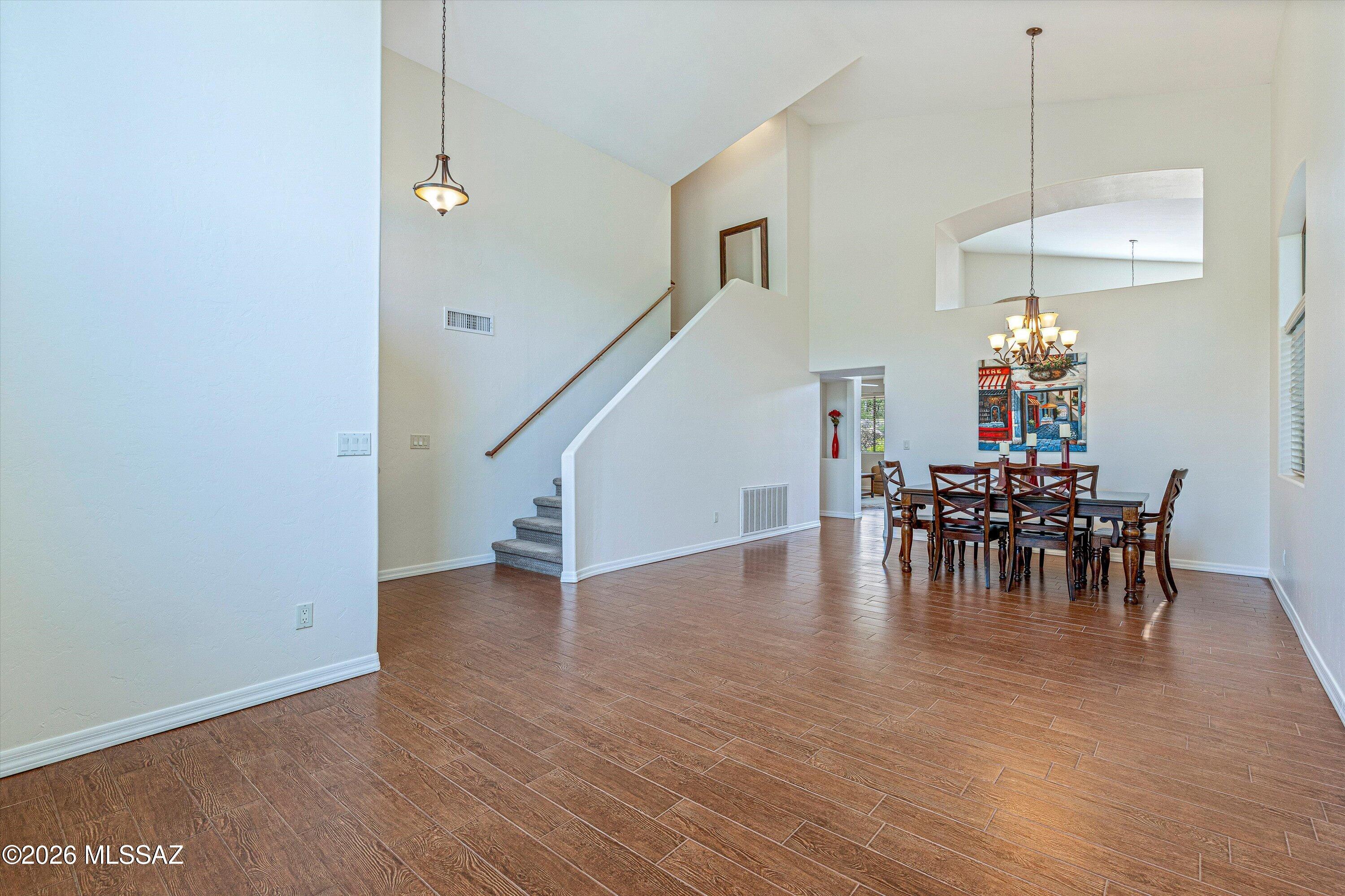 Sabino Mountain (1-290) - Residential