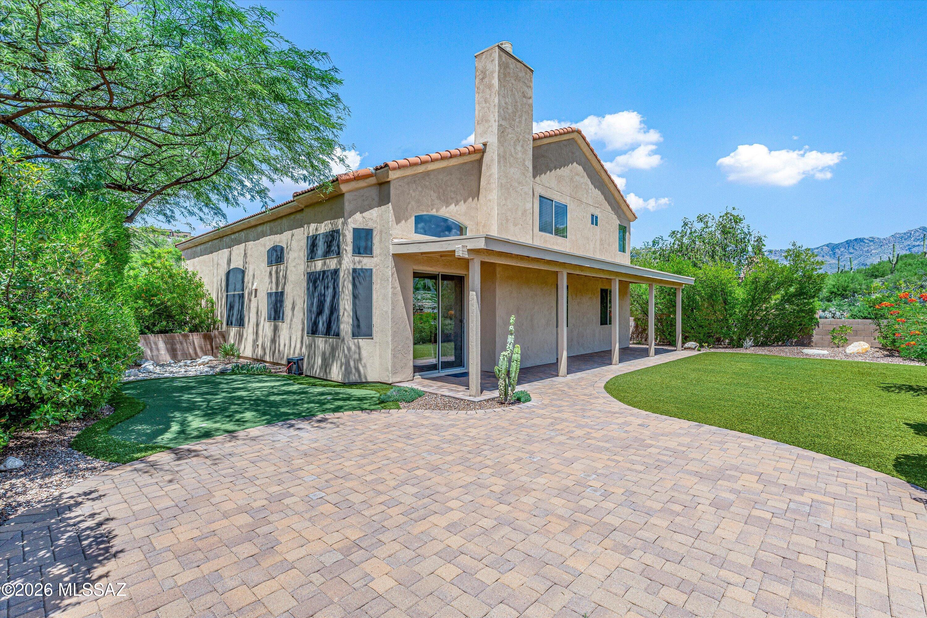 Sabino Mountain (1-290) - Residential