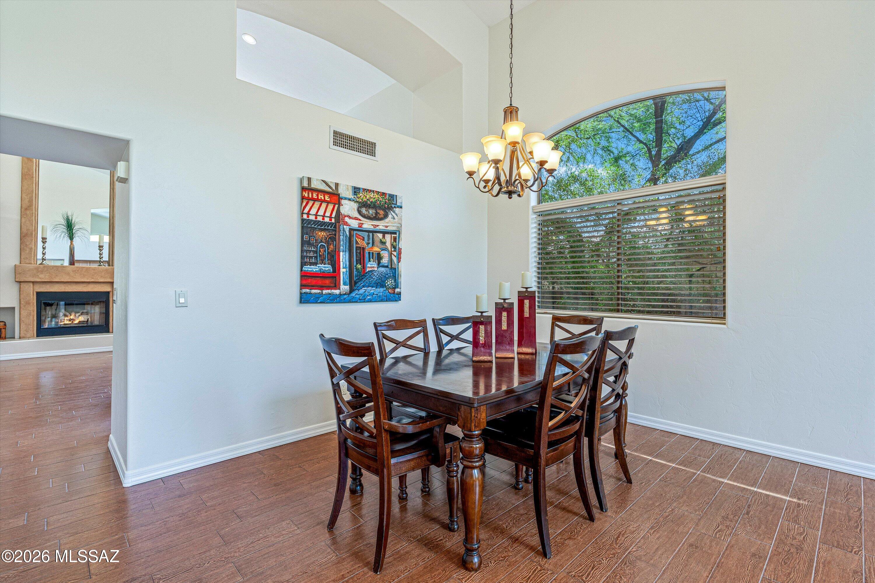 Sabino Mountain (1-290) - Residential