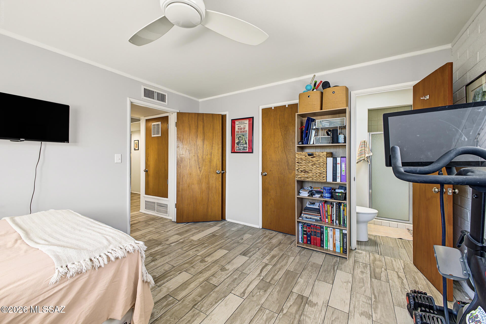 El Coronado Condos - Residential