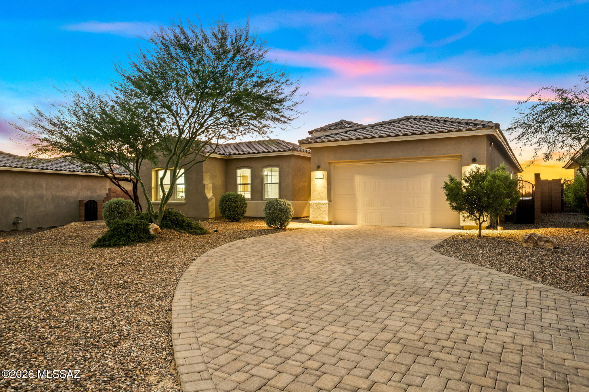 Blue Agave At Dove Mountain - Residential