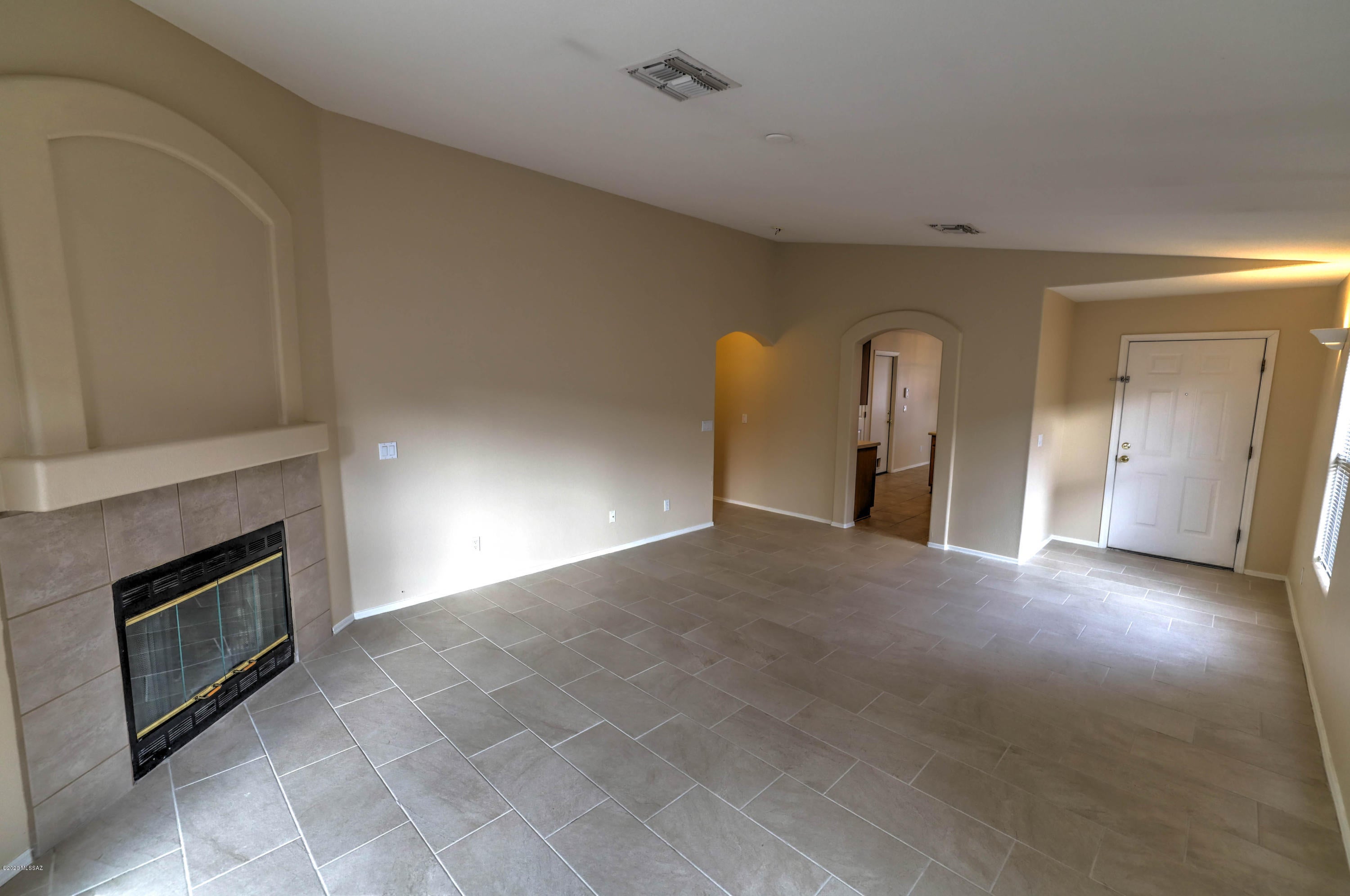 Desert Crossings at Rita Ranch (1-255) - Residential Lease