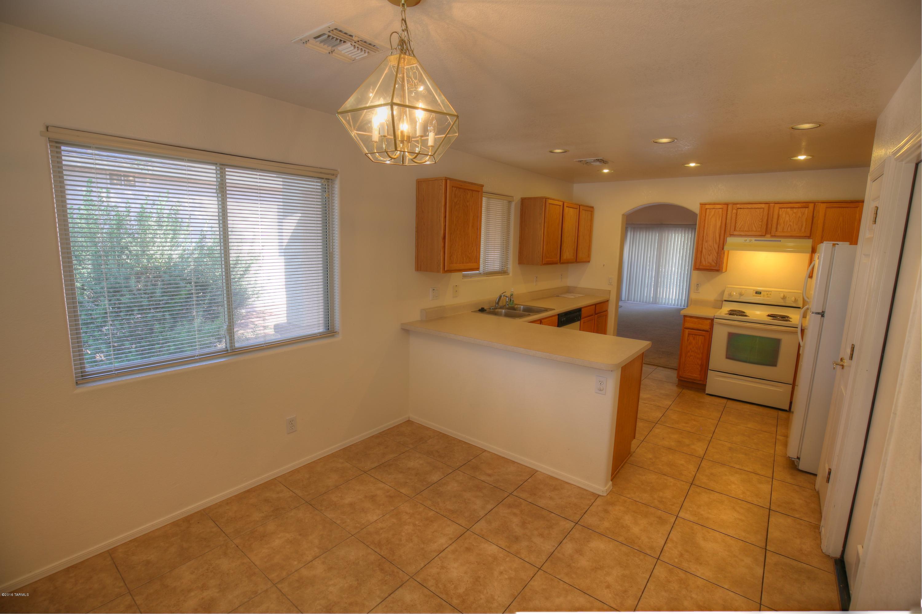 Desert Crossings at Rita Ranch (1-255) - Residential Lease