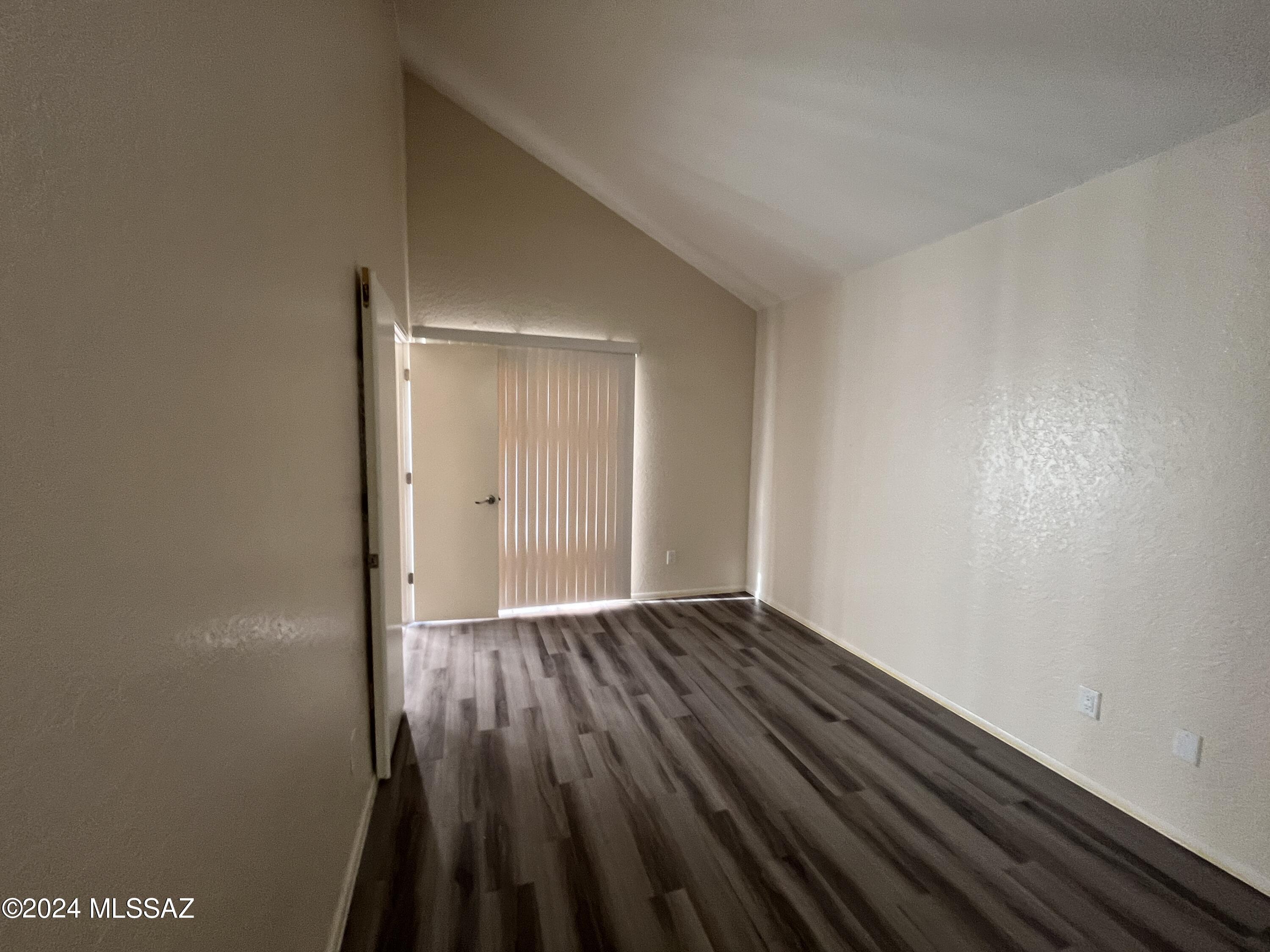 River Grove Condos. - Residential Lease