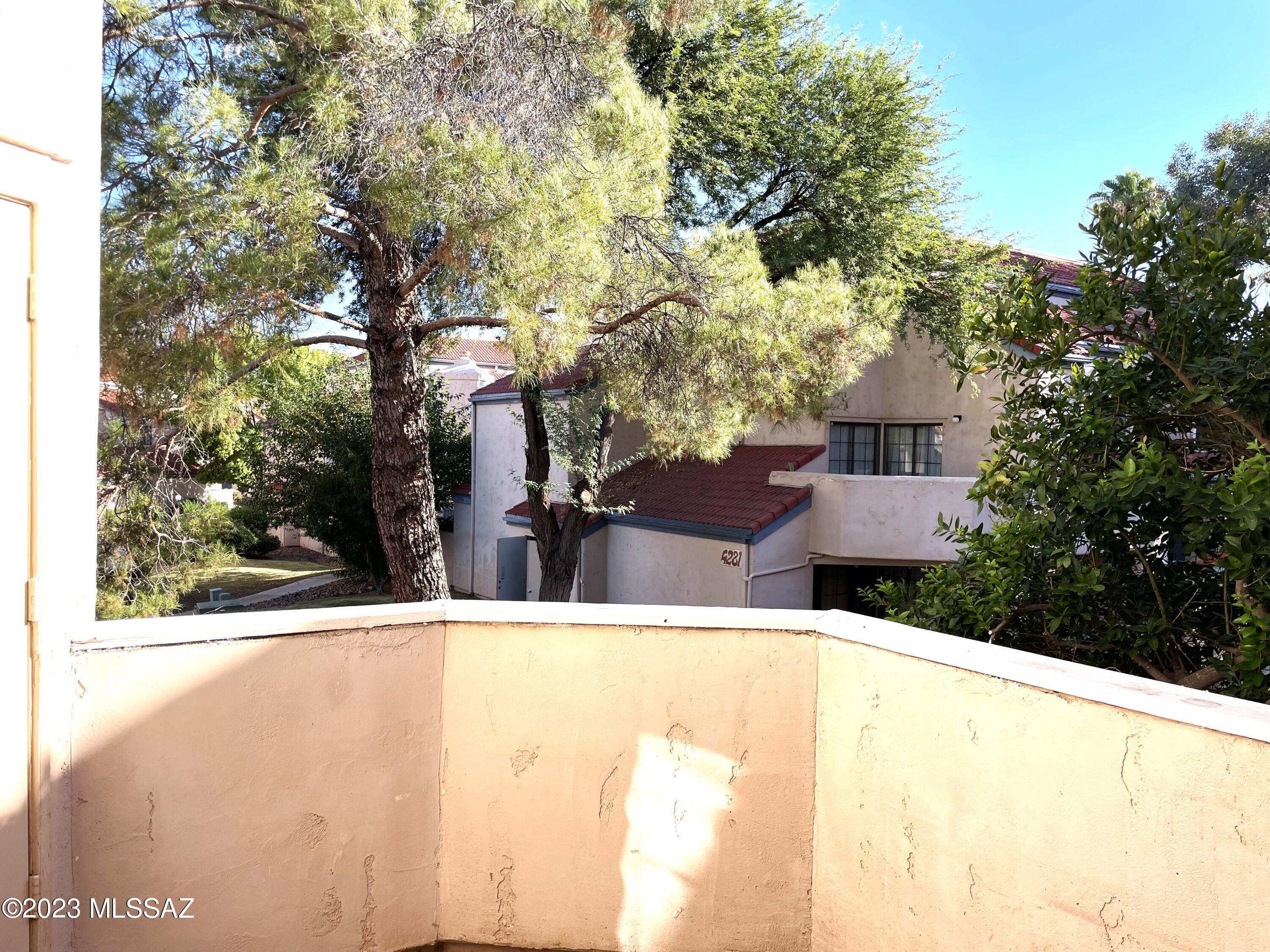 River Grove Condos. - Residential Lease