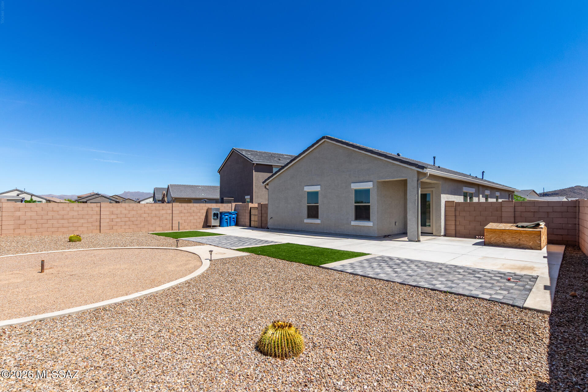 Saguaro Springs - Residential Lease