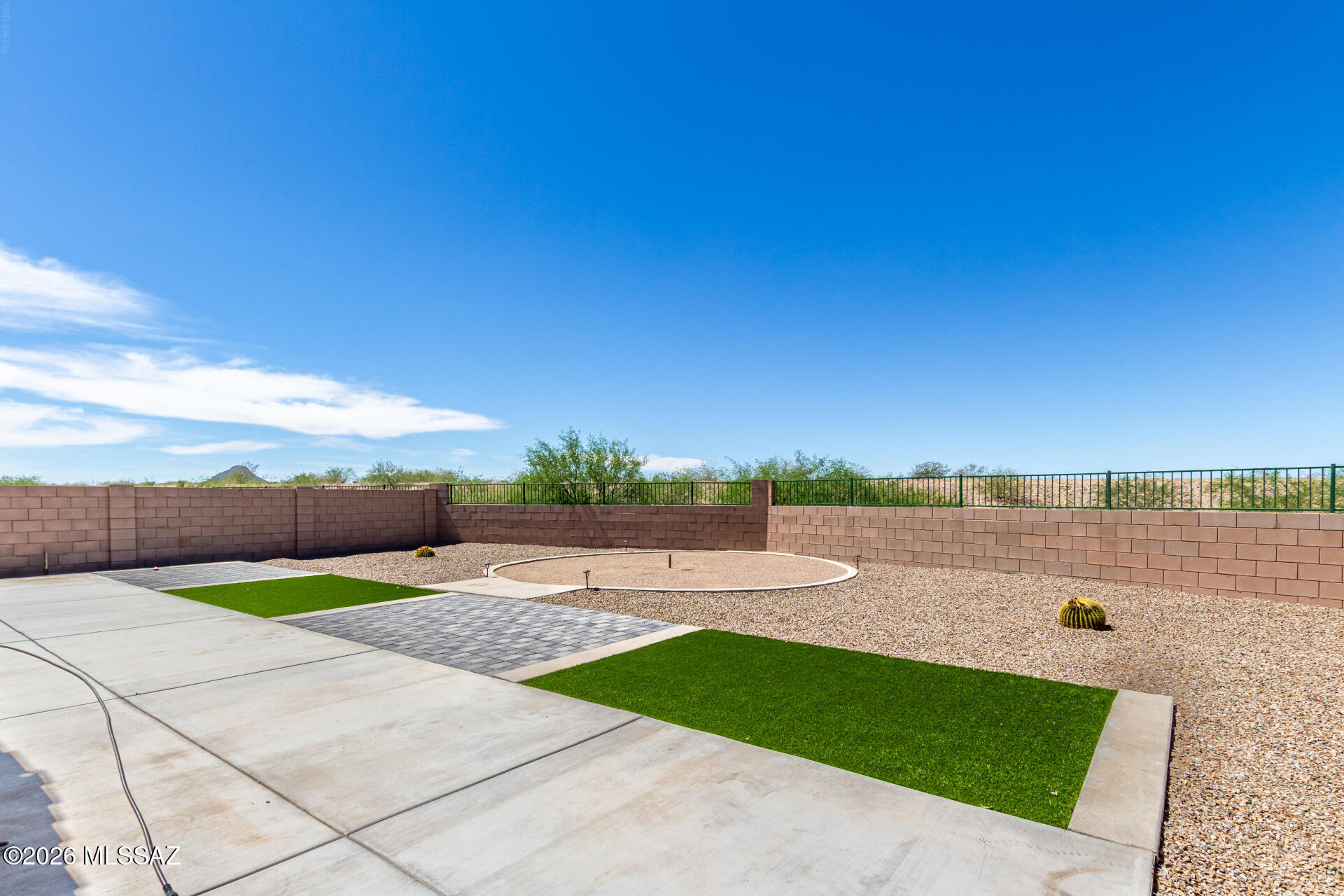 Saguaro Springs - Residential Lease