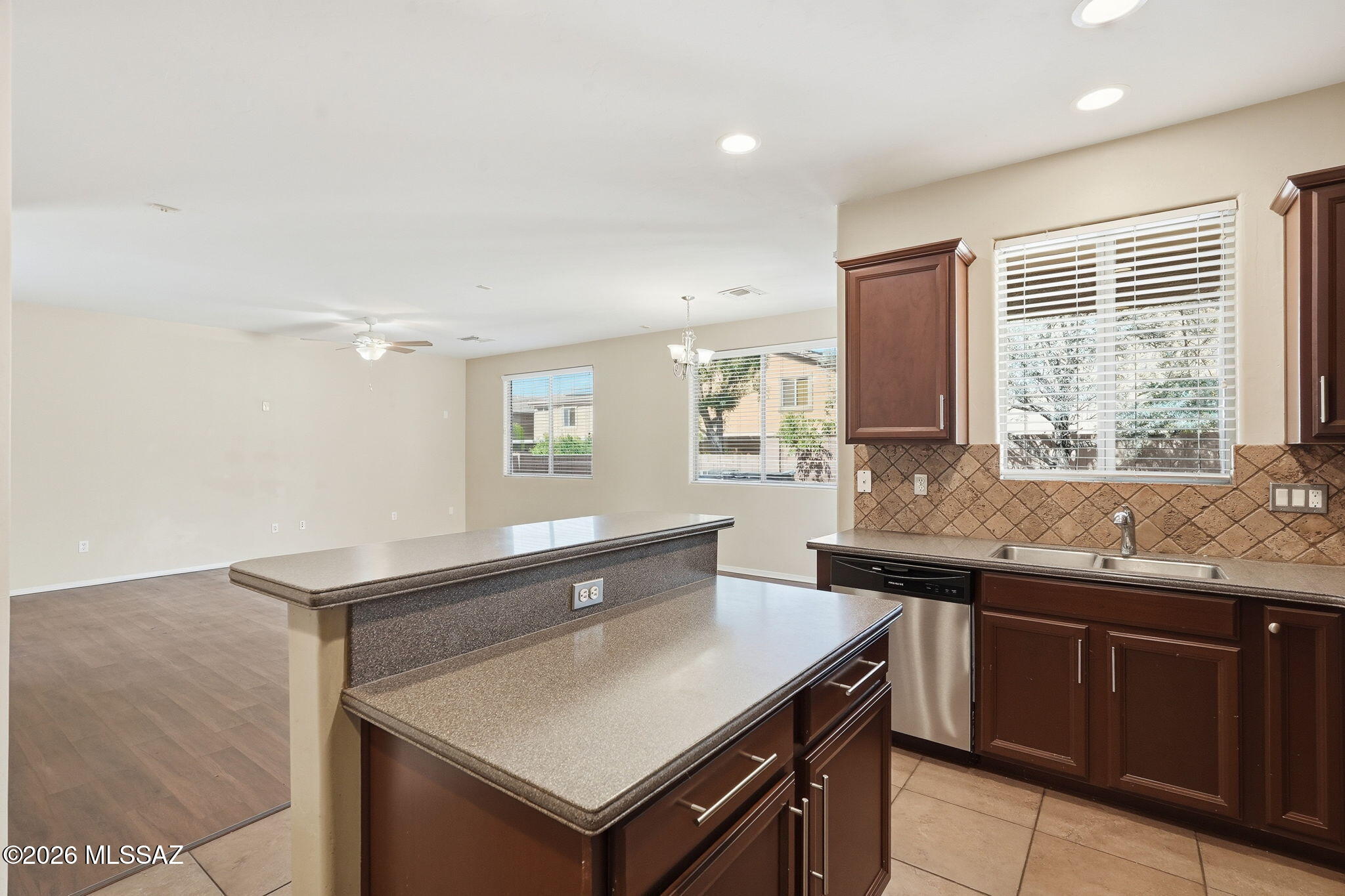 Cortaro Crossing Blks I-II (1-119) - Residential Lease