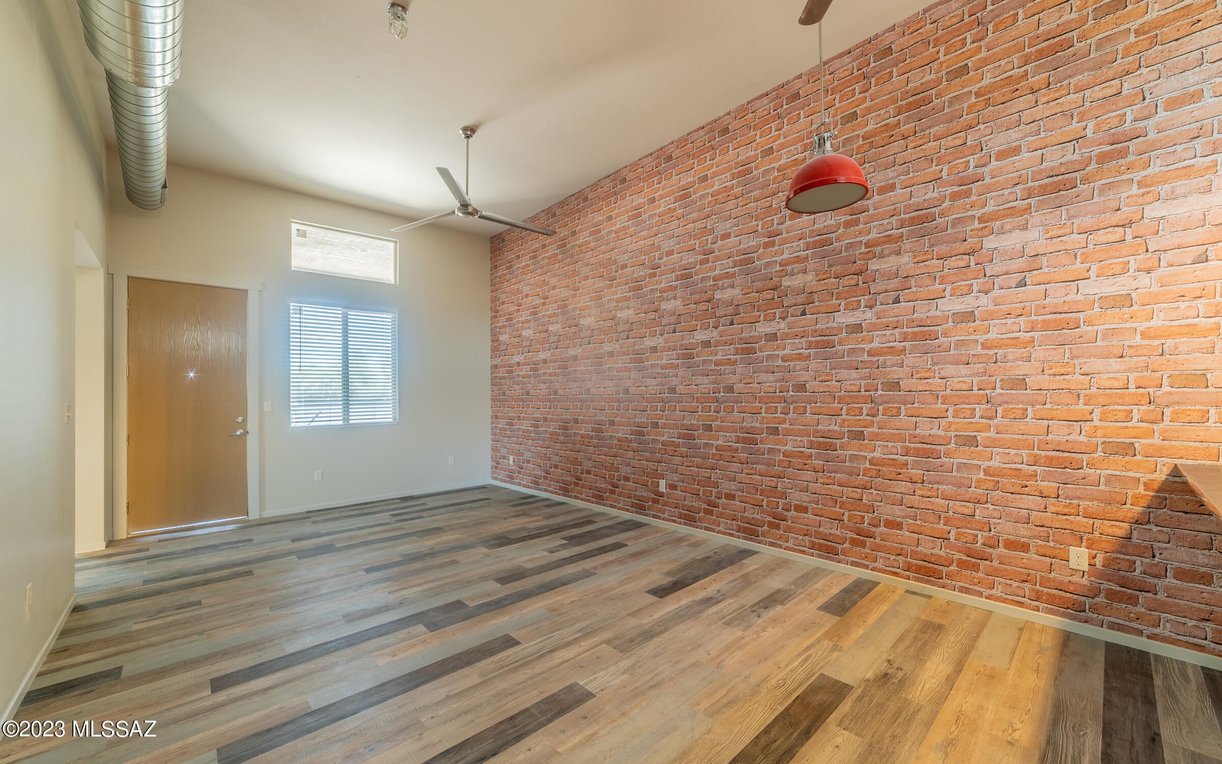 Unsubdivided - Residential Lease