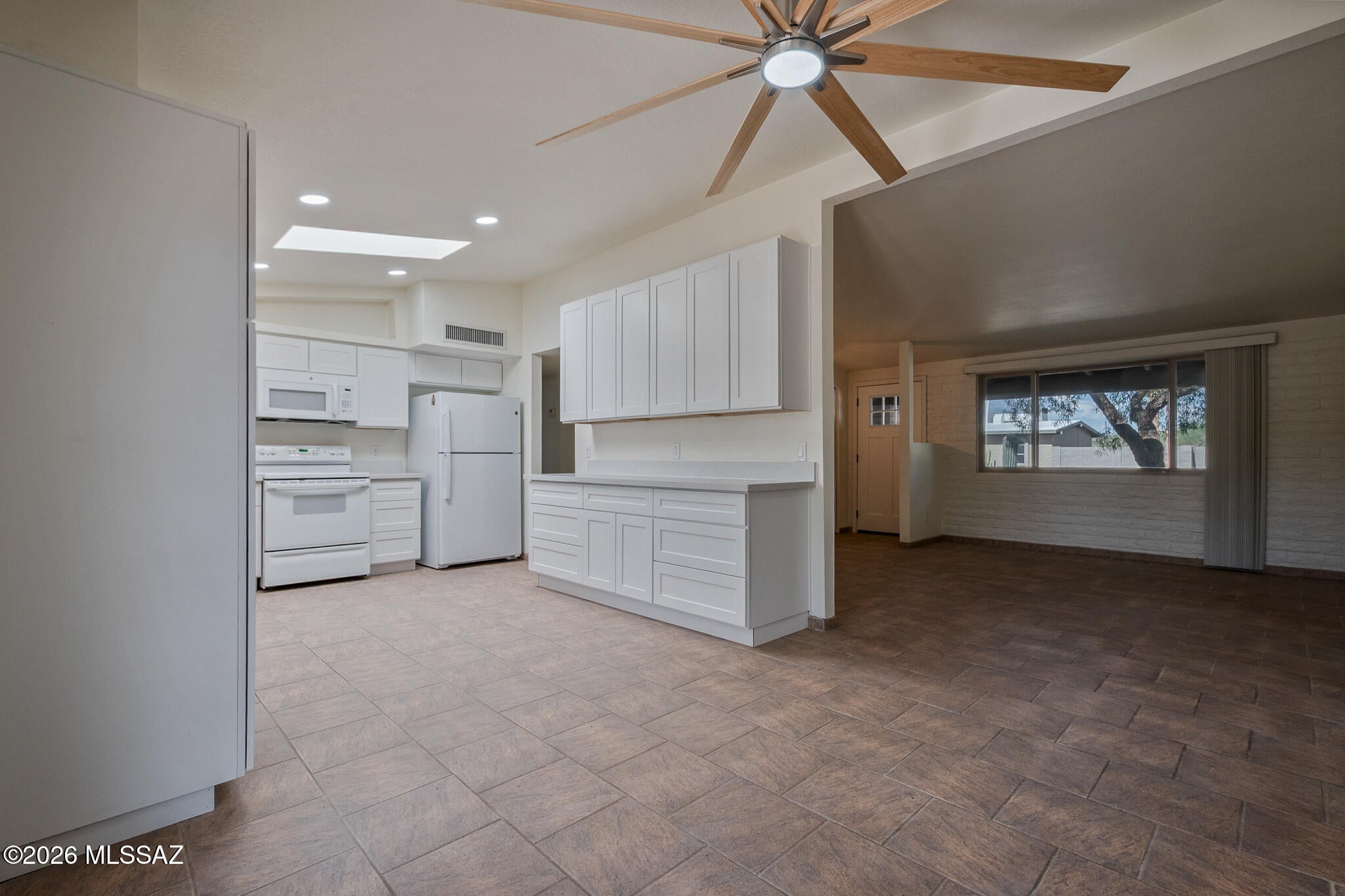Casas Adobes Park (416-540) - Residential