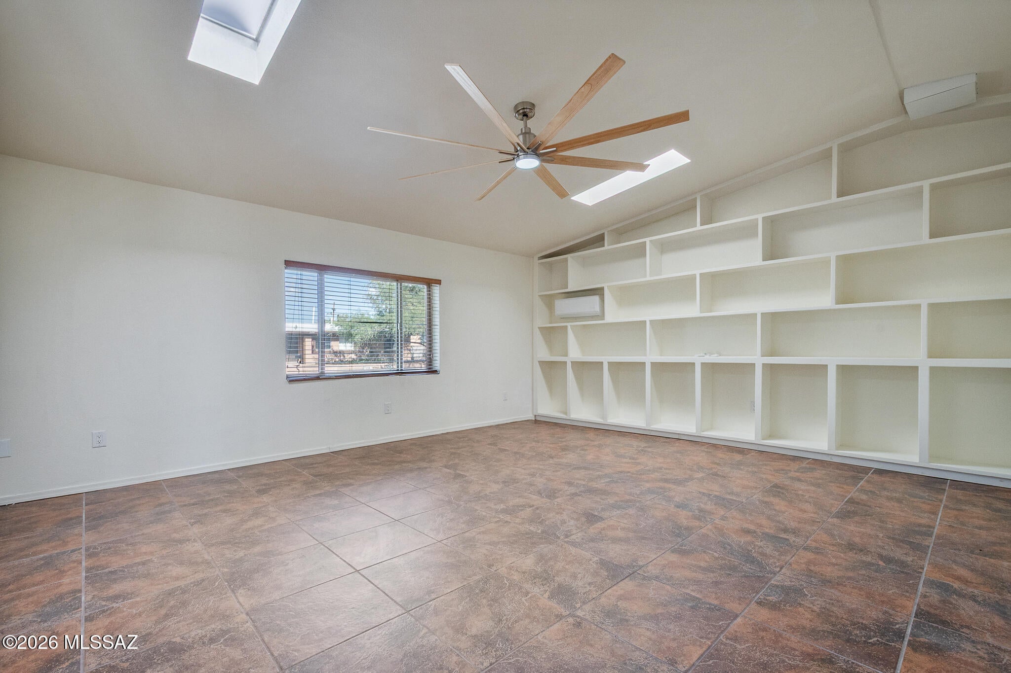 Casas Adobes Park (416-540) - Residential