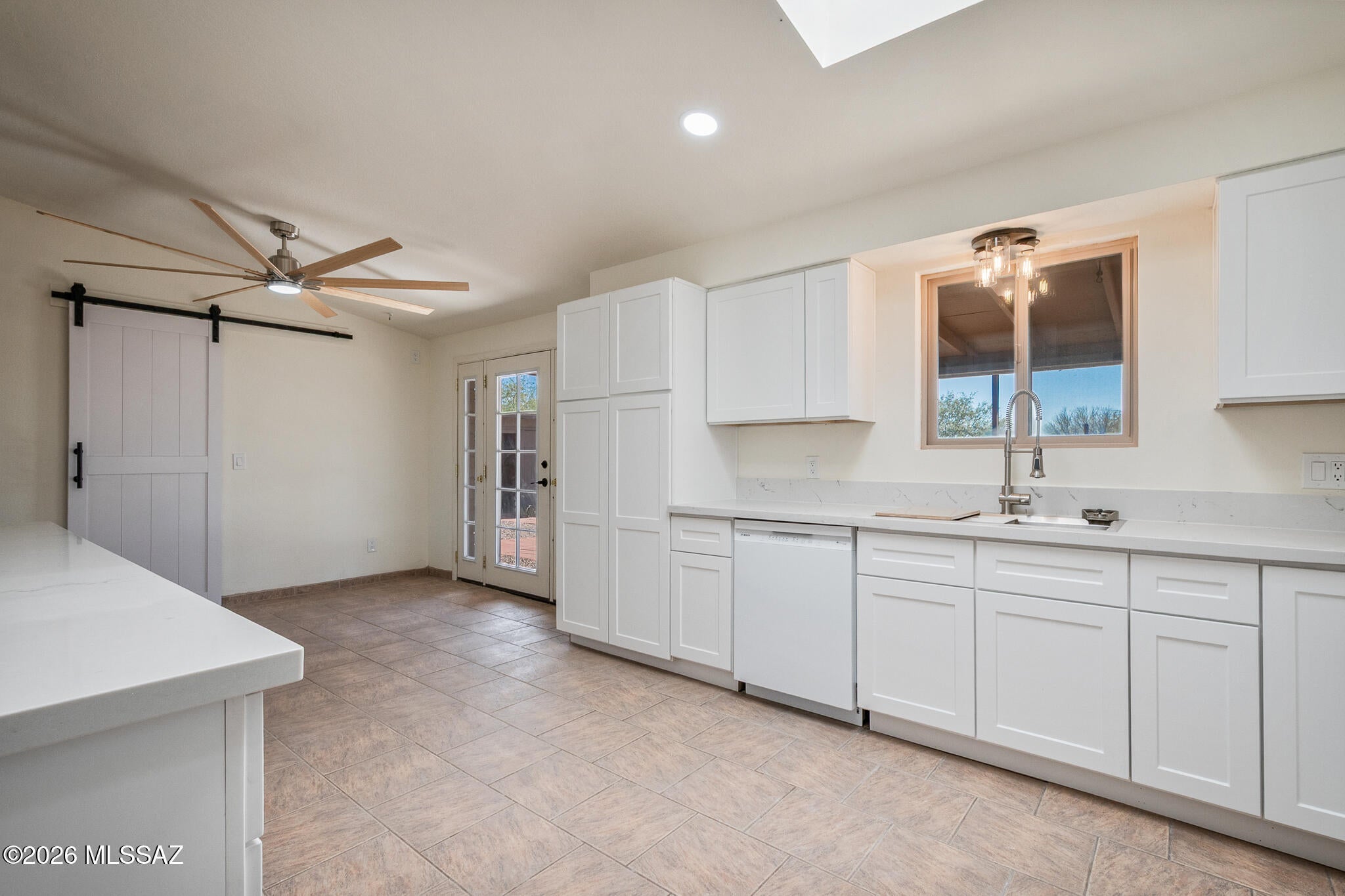 Casas Adobes Park (416-540) - Residential