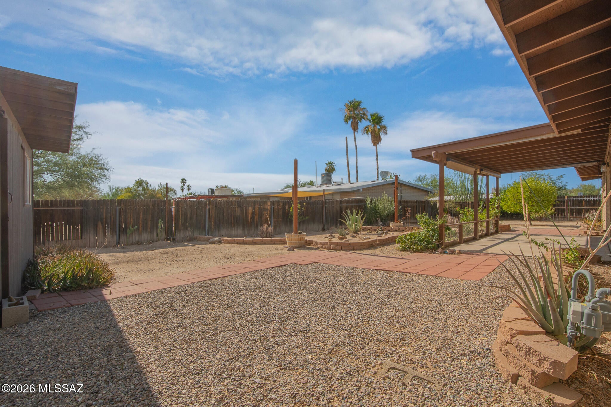 Casas Adobes Park (416-540) - Residential