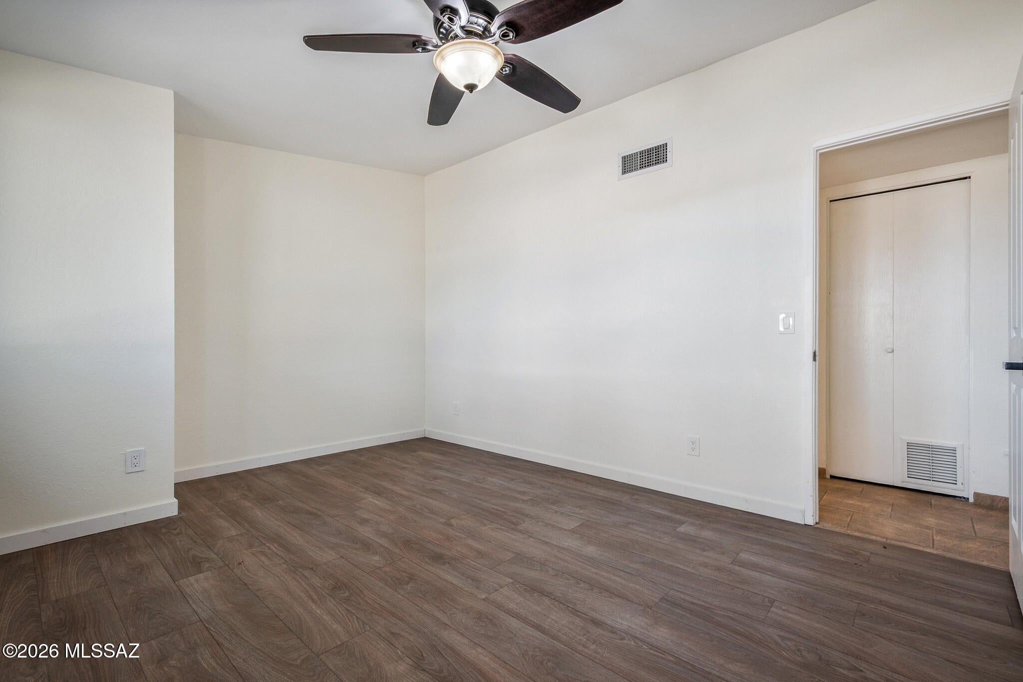 Casas Adobes Park (416-540) - Residential