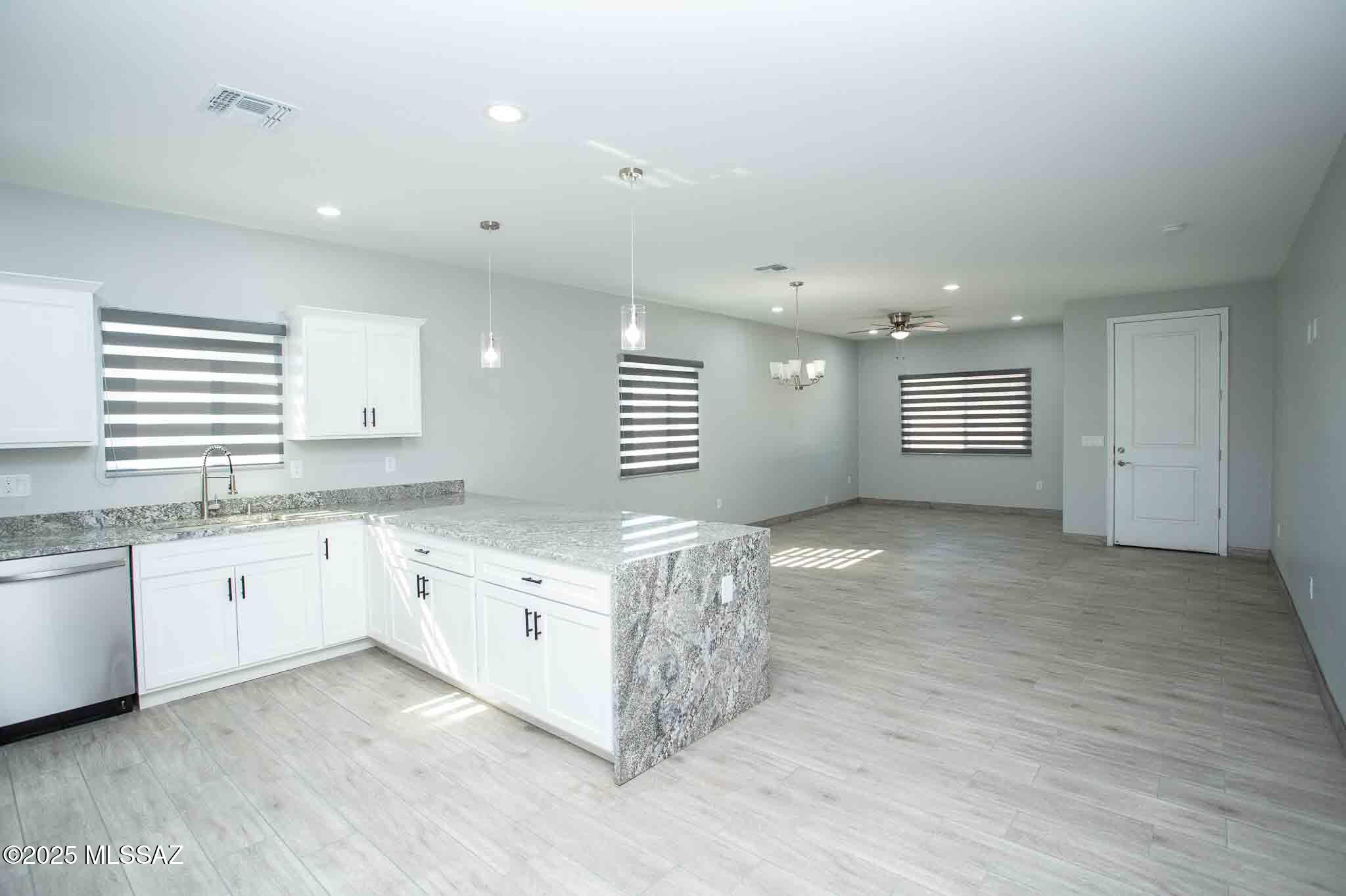 Rio Rico Villas 11 - Residential