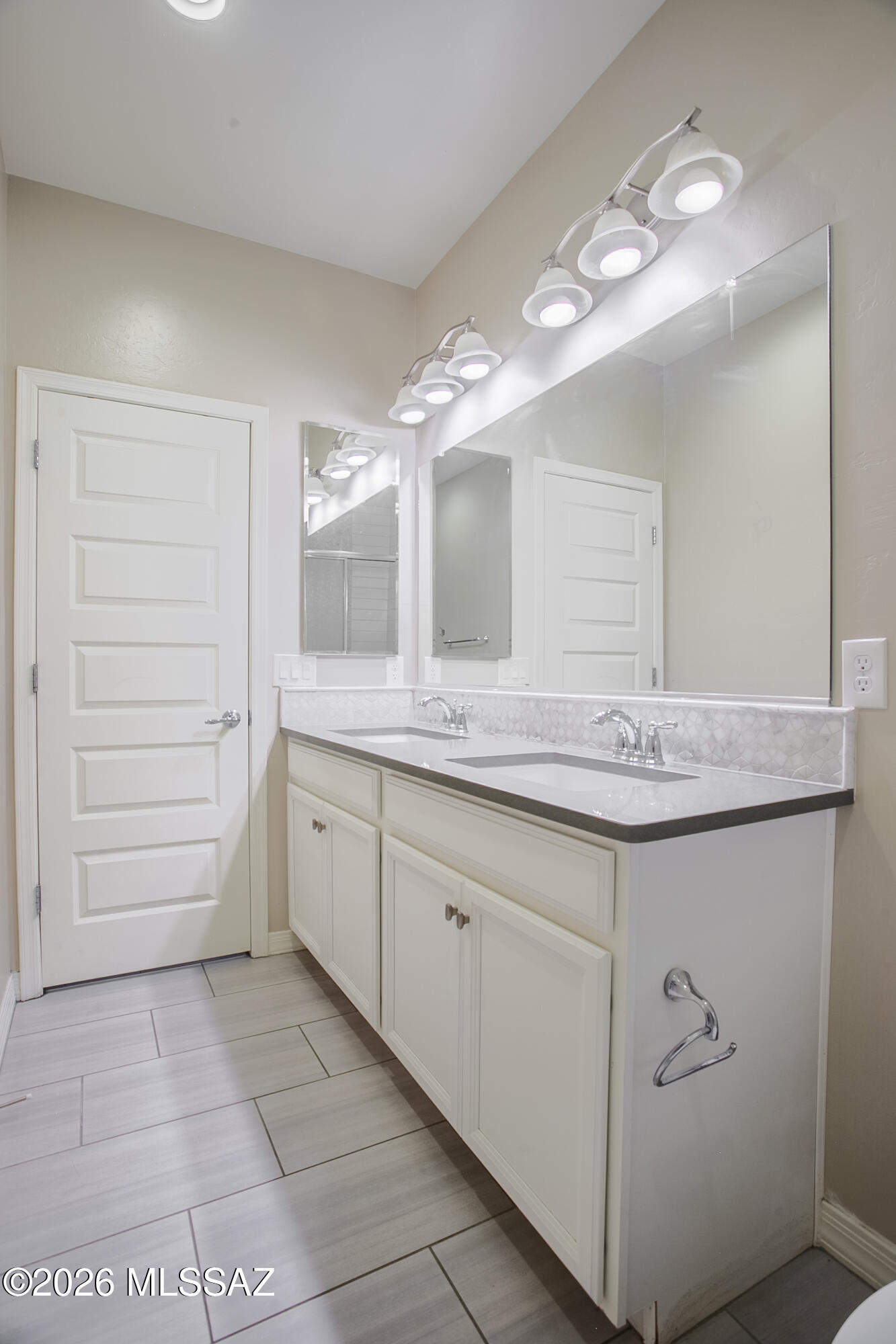 The Estates At Capella - Residential