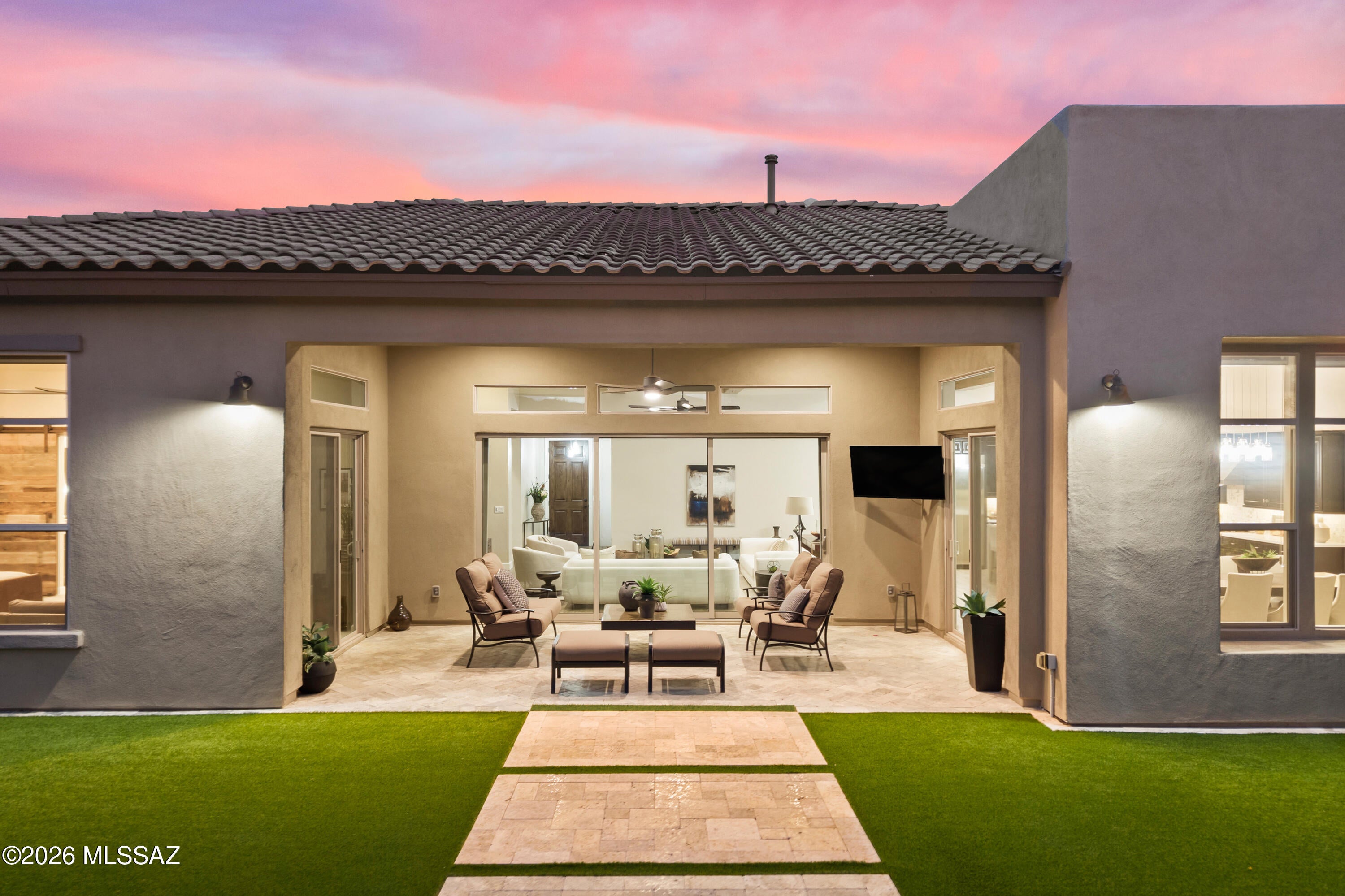 Los Saguaros At Dove Mountain SQ20121640199 - Residential