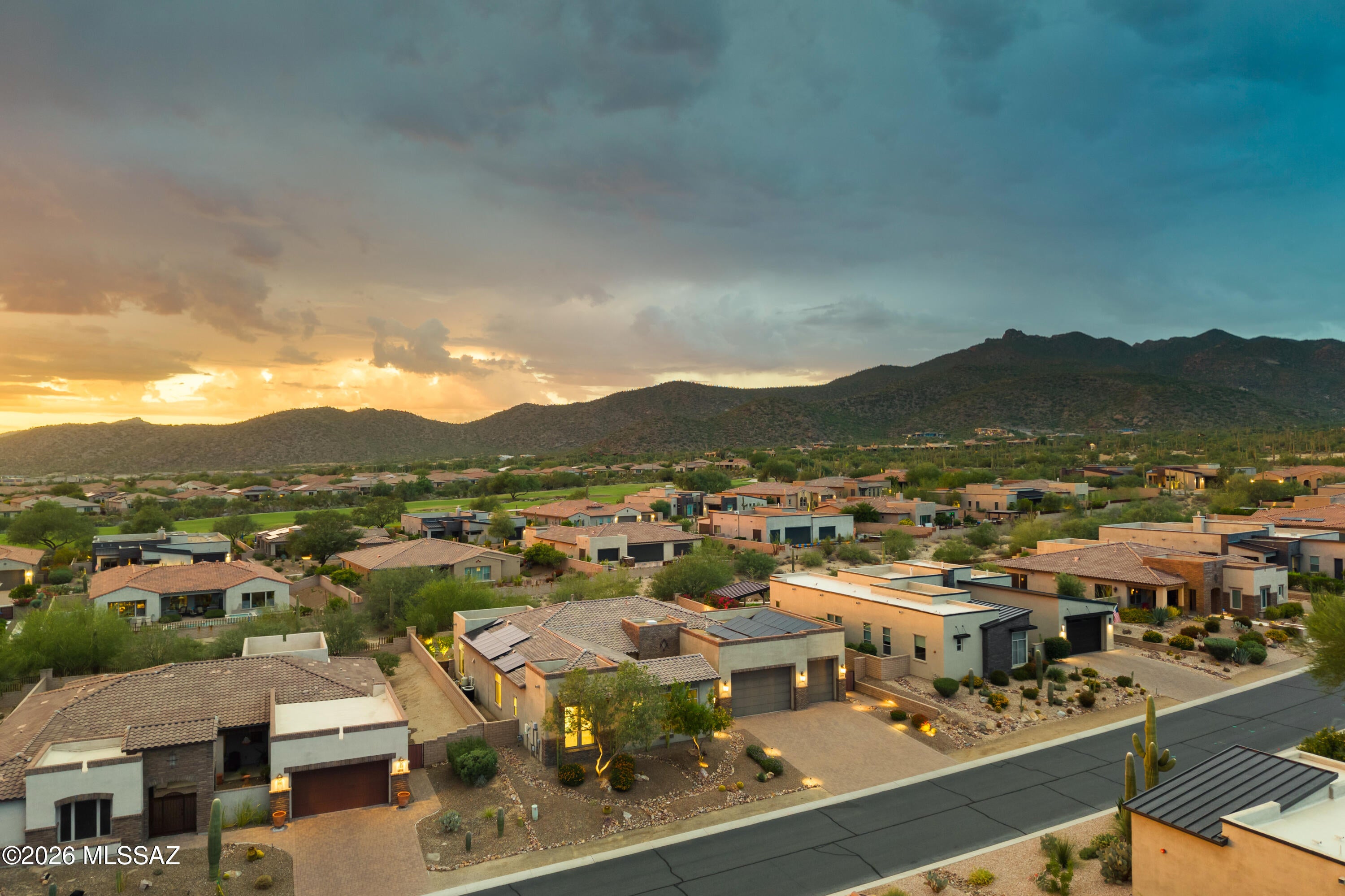Los Saguaros At Dove Mountain SQ20121640199 - Residential