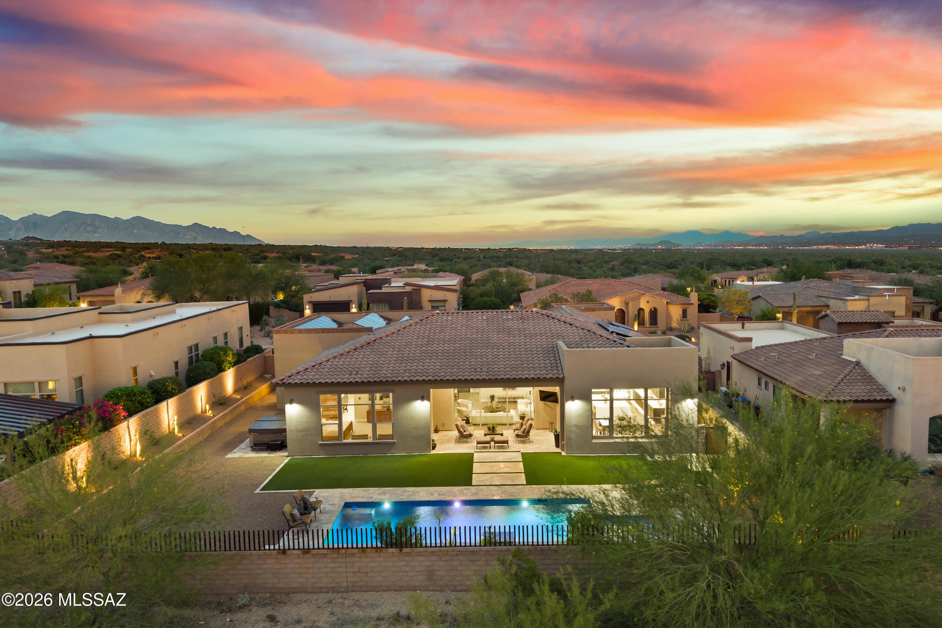 Los Saguaros At Dove Mountain SQ20121640199 - Residential