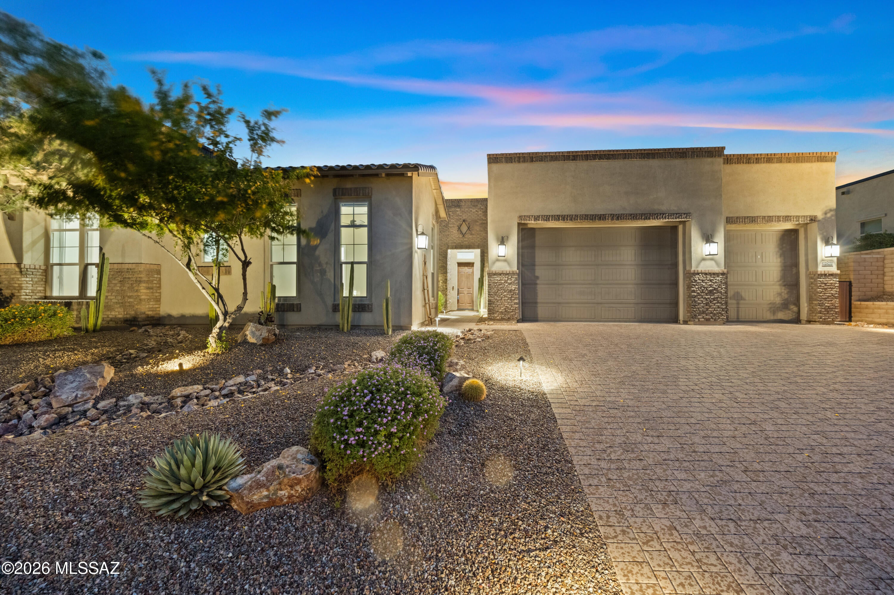 Los Saguaros At Dove Mountain SQ20121640199 - Residential