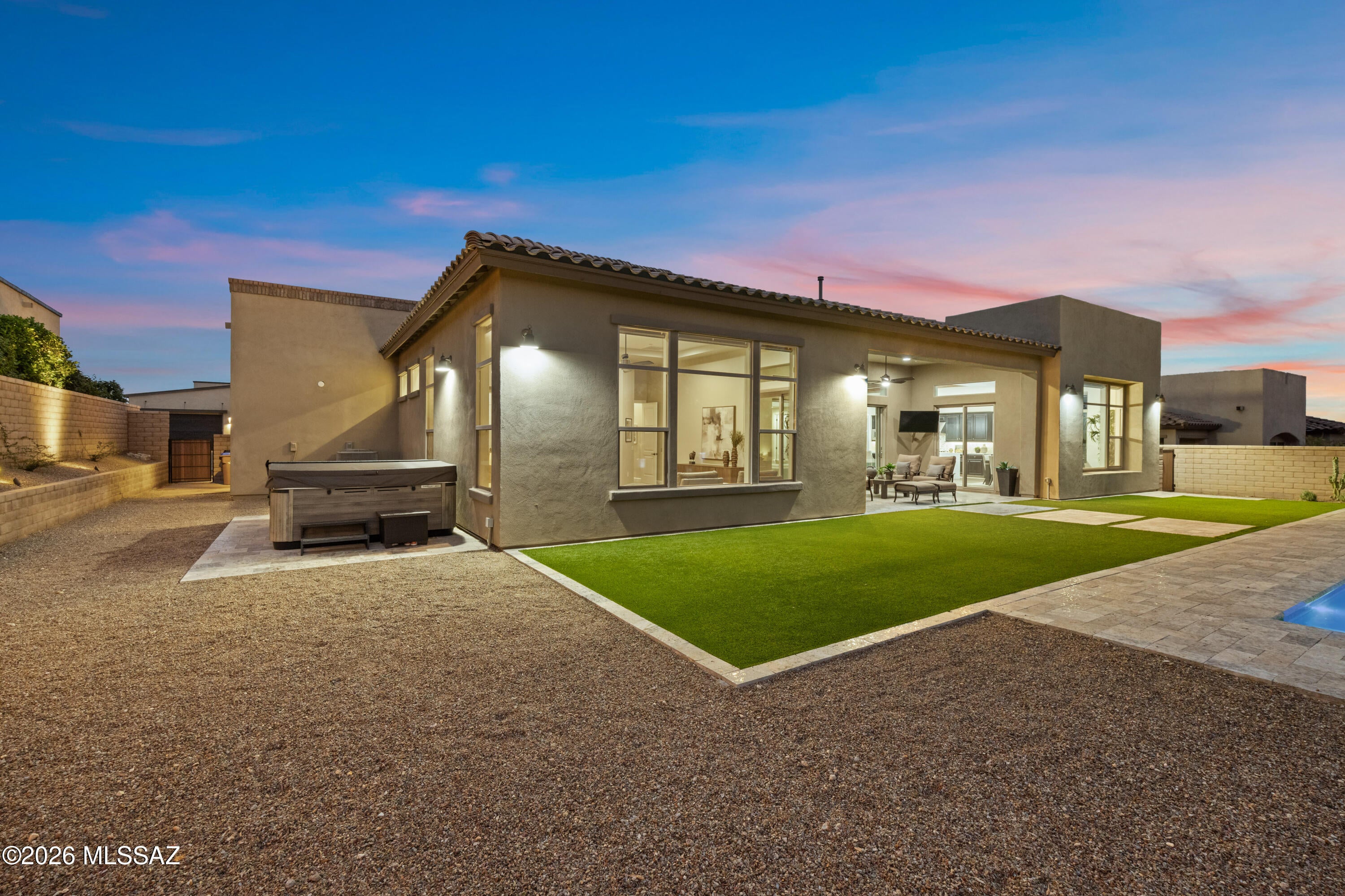 Los Saguaros At Dove Mountain SQ20121640199 - Residential