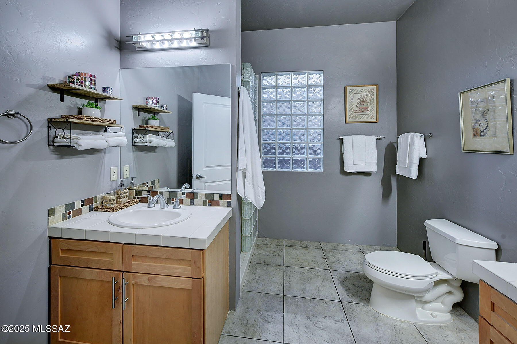 Ventana Del Rio (1-29) - Residential
