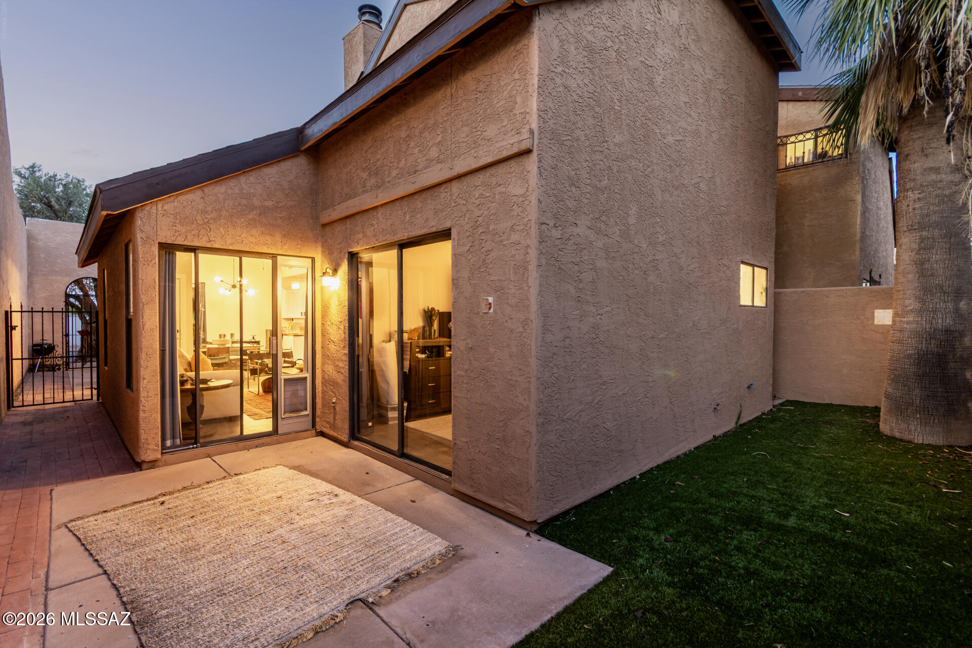 Casa Gallego (1-76) - Residential
