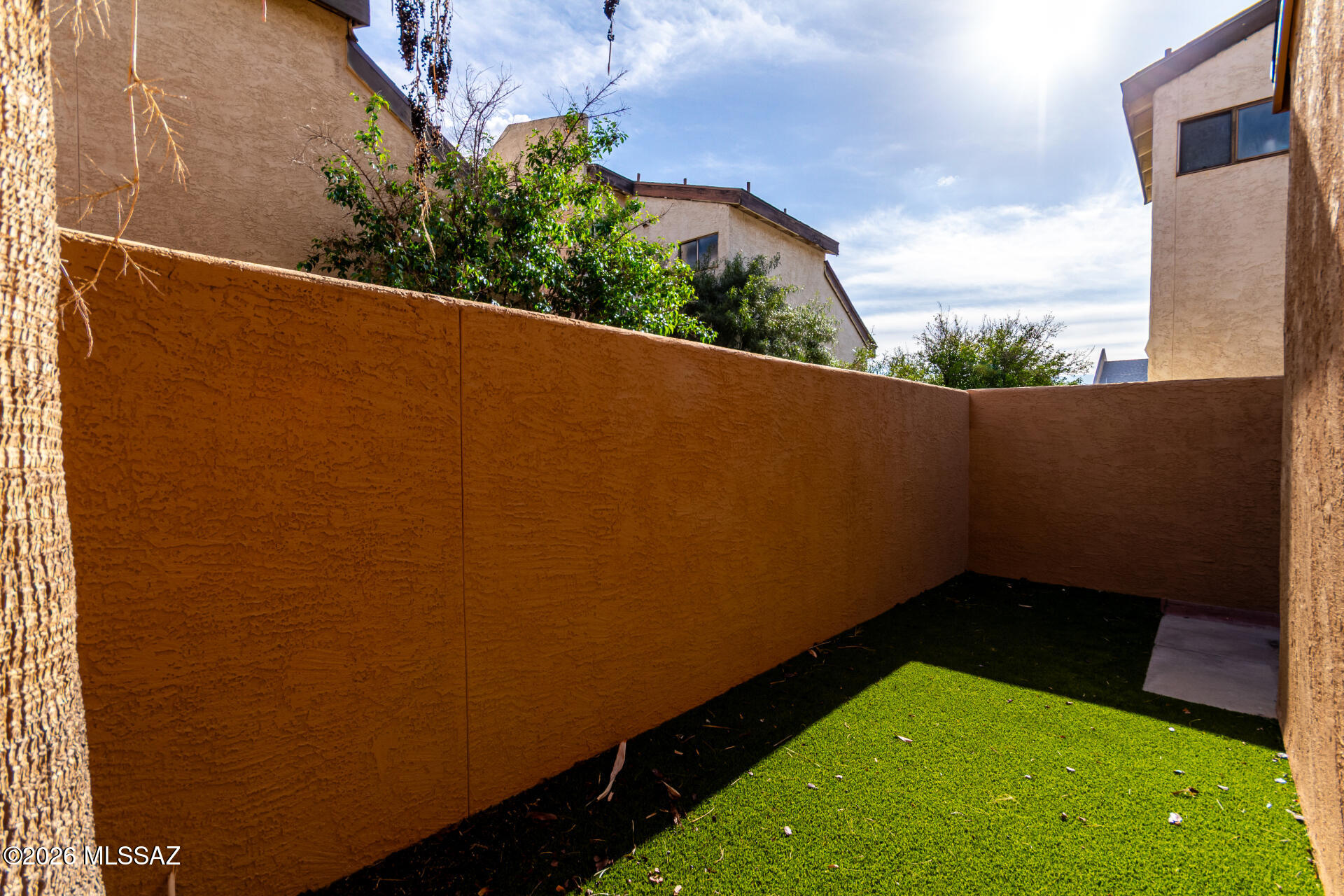 Casa Gallego (1-76) - Residential