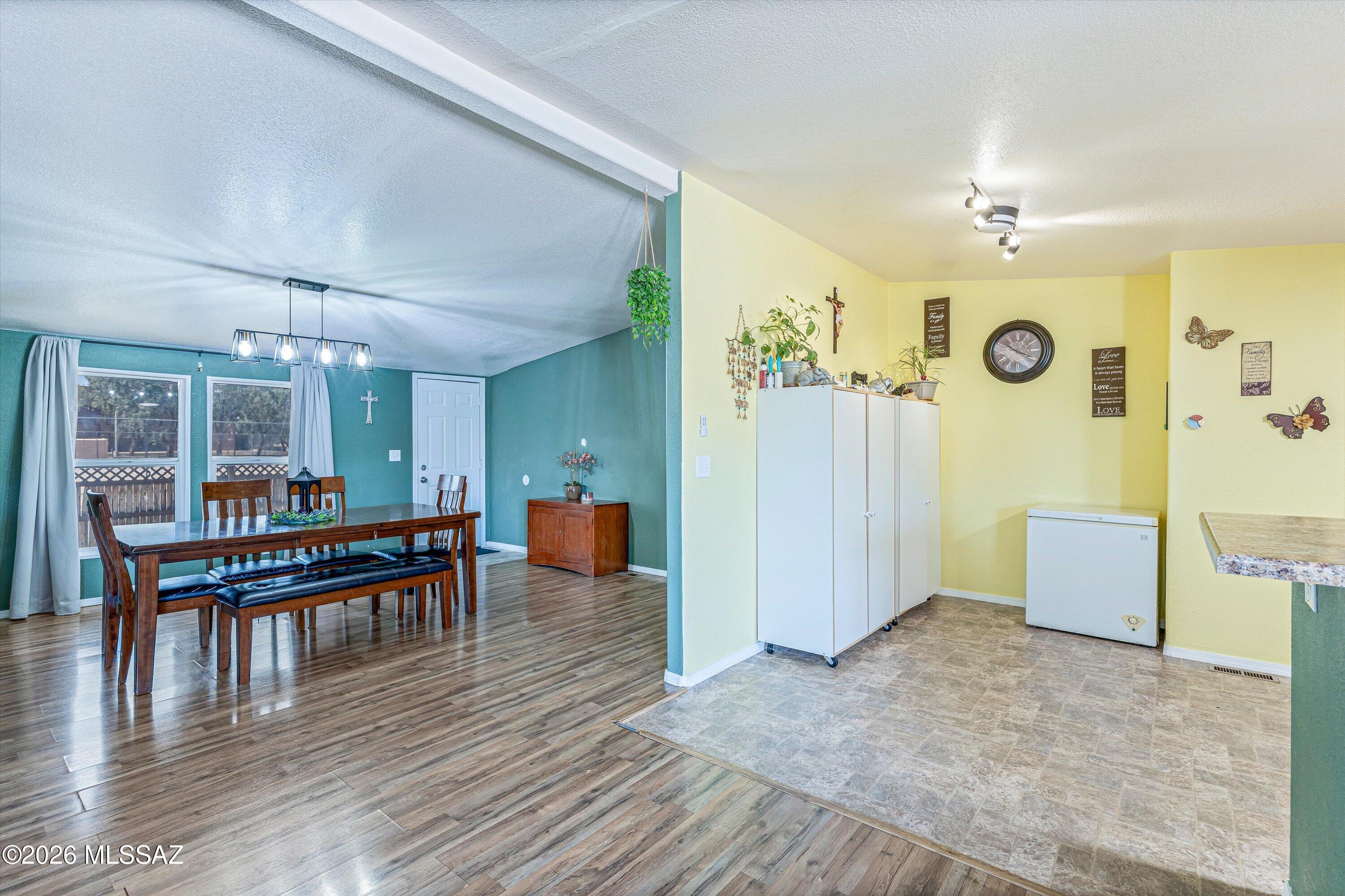 Sunland Gardens - Residential