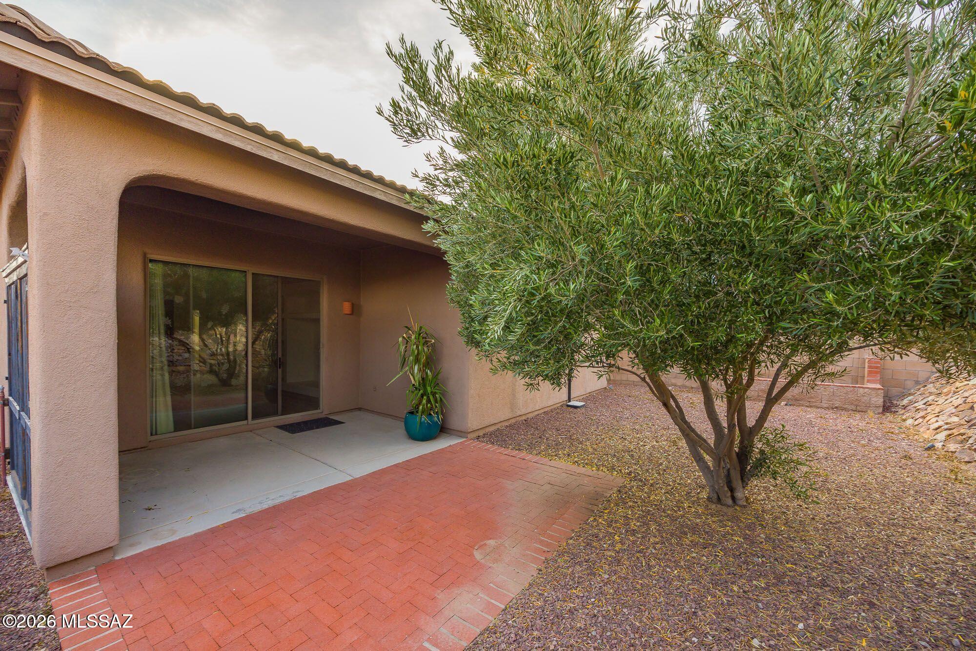 HIGH PLAINS RANCH - Residential Lease