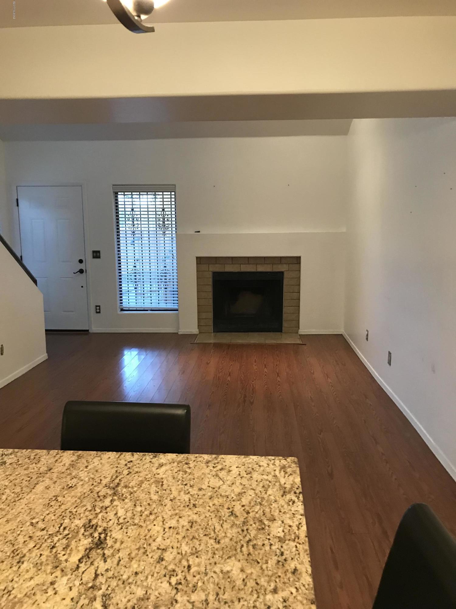 Mountain View Condos. (1-76) - Residential Lease