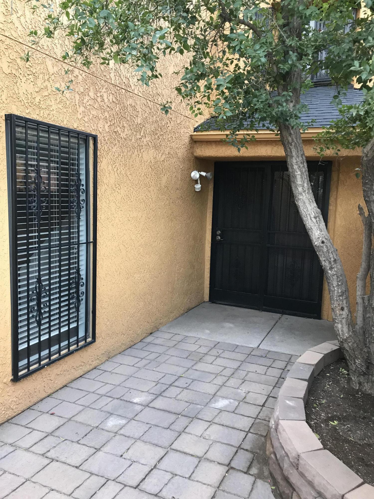 Mountain View Condos. (1-76) - Residential Lease