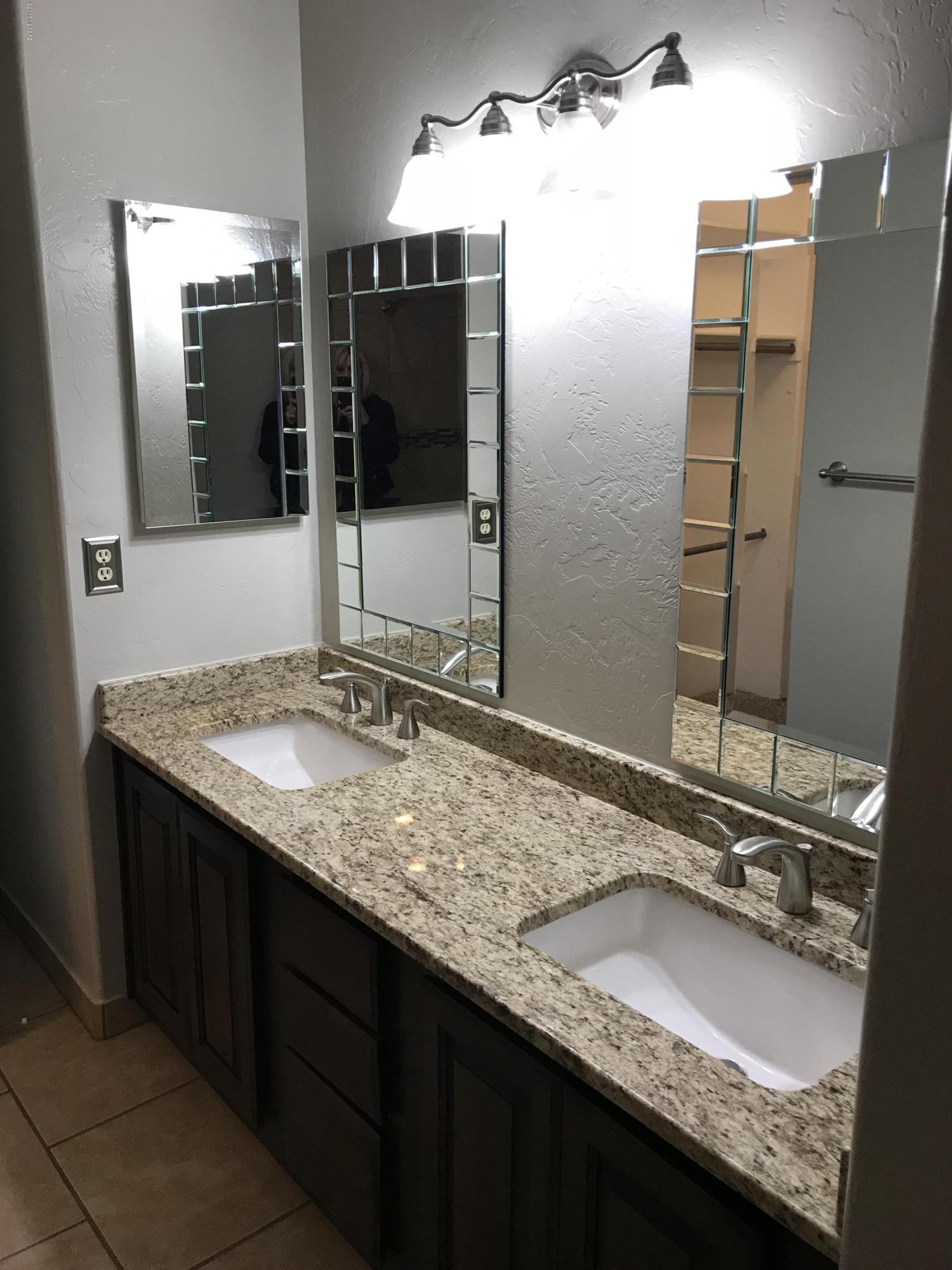 Mountain View Condos. (1-76) - Residential Lease