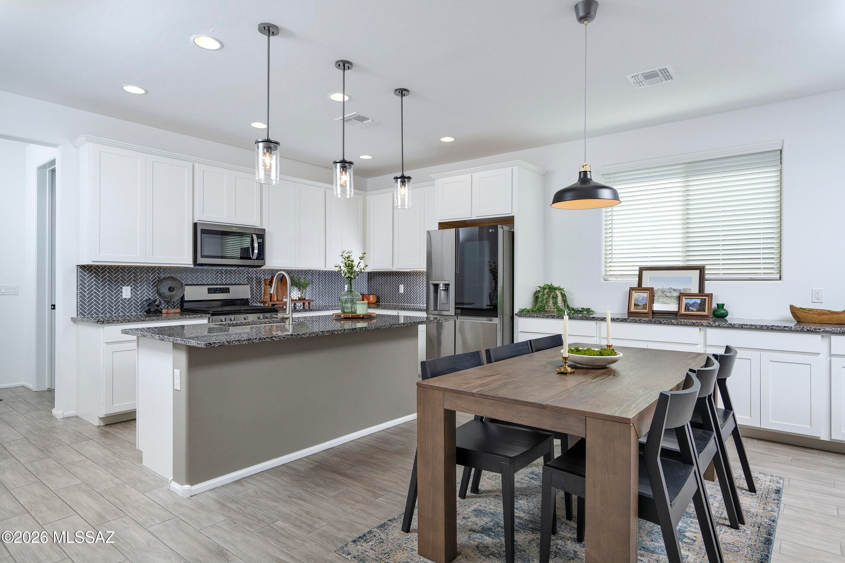 Desert Oasis At Twin Peaks - Residential