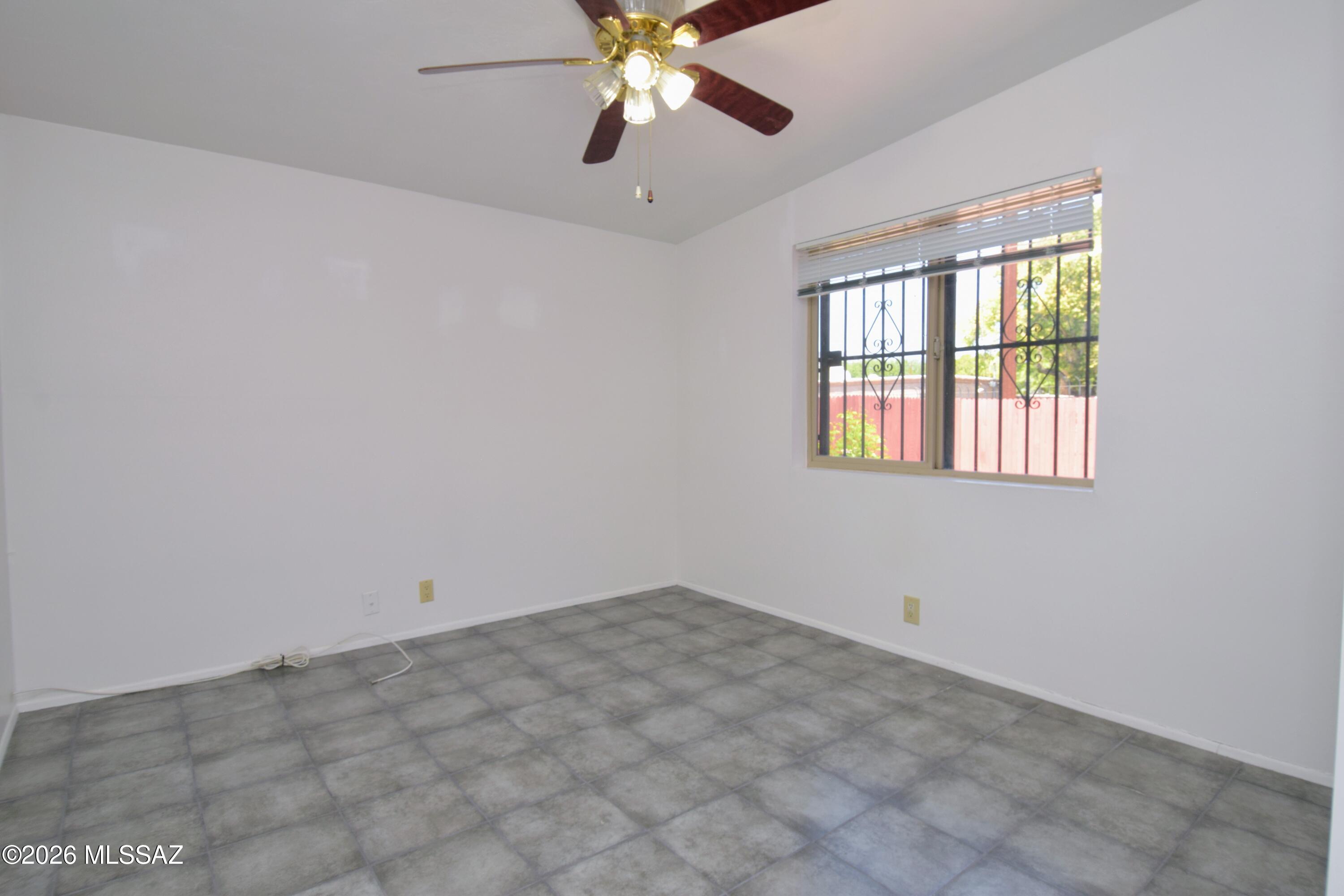 Fort Lowell Estates - Residential Lease
